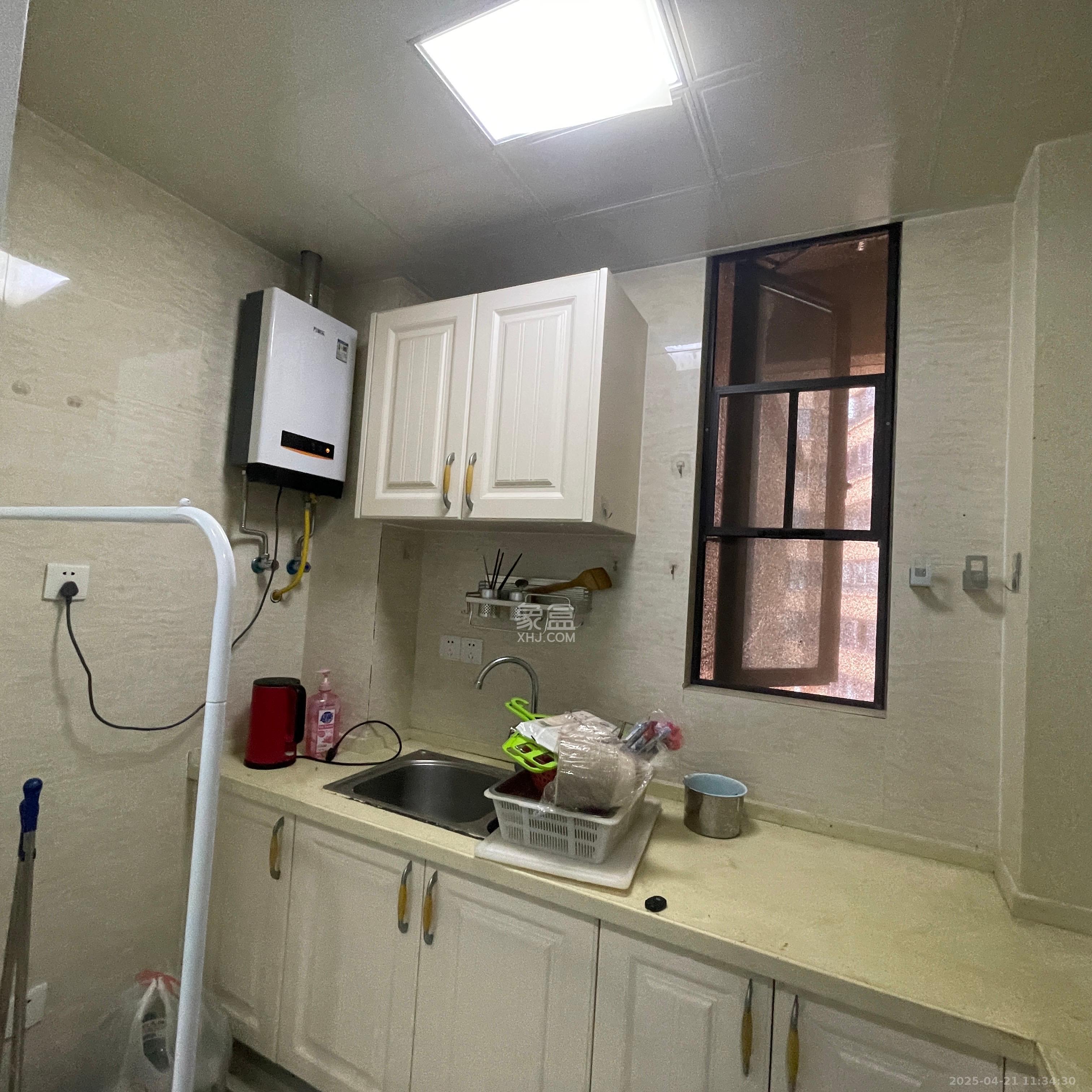 五江天街南区 2室2厅1卫 2400.0元/月 五江天街南区 2室2厅1卫 2400.0元/月室内图