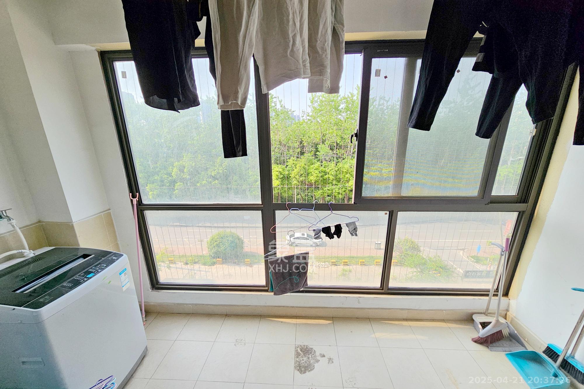 阳光城尚东湾蓝莓苑 3室2厅1卫 92.0万 阳光城尚东湾蓝莓苑 3室2厅1卫 92.0万其他