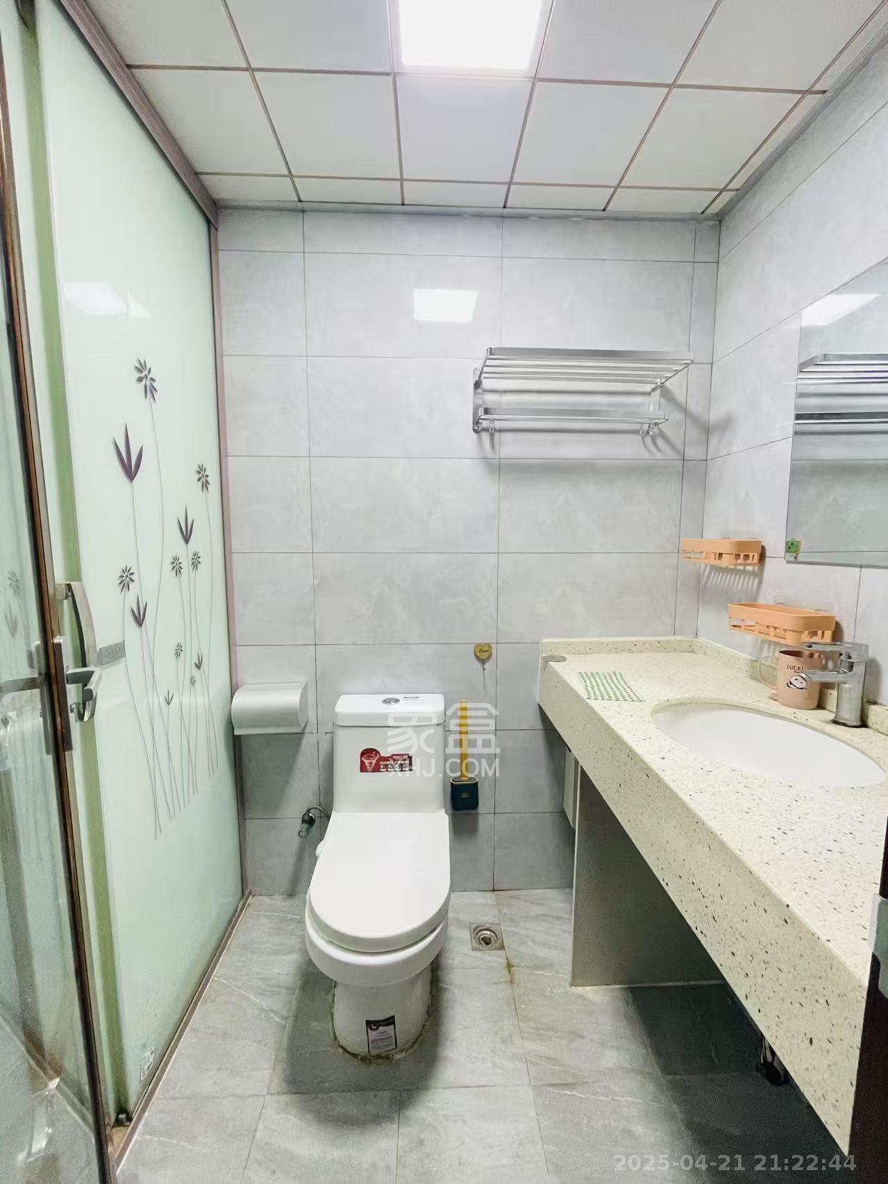 怡海星城 1室1厅1卫 1100.0元/月 怡海星城 1室1厅1卫 1100.0元/月室内图