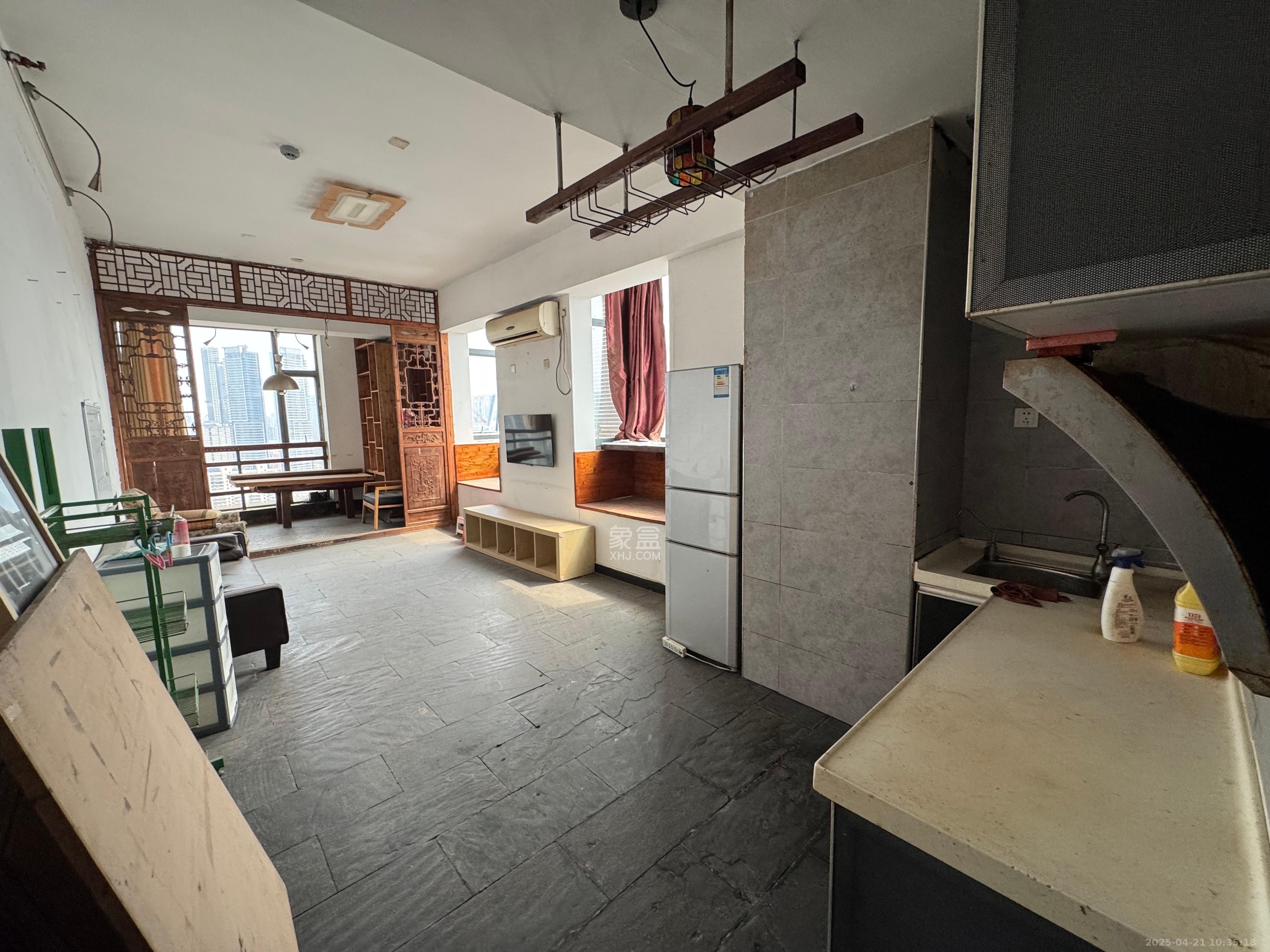 YO领域(领御大厦) 2室2厅1卫 2600.0元/月 YO领域(领御大厦) 2室2厅1卫 2600.0元/月室内图