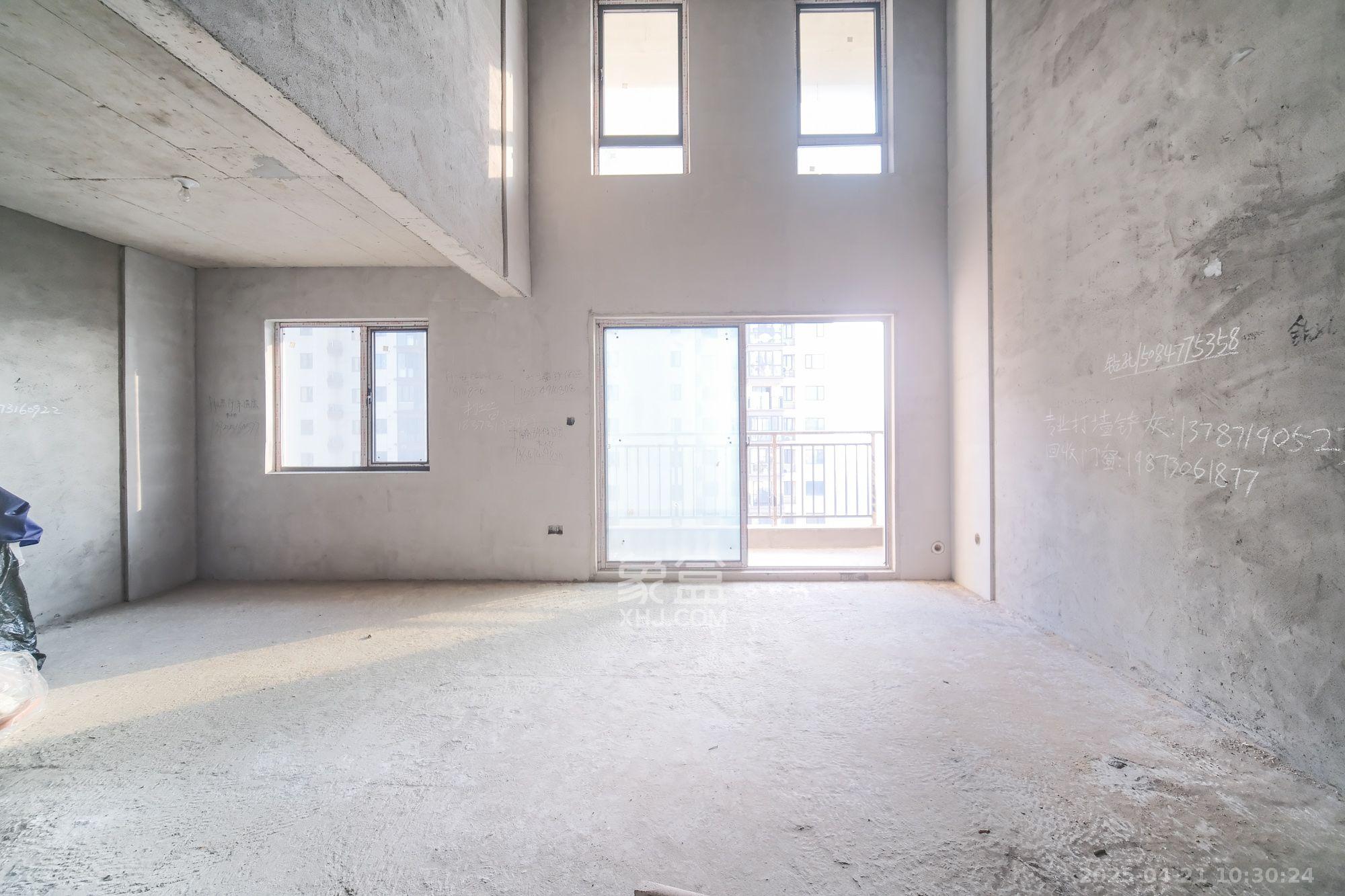 永宏万家里 3室2厅2卫 1100.0元/月 永宏万家里 3室2厅2卫 1100.0元/月室内图