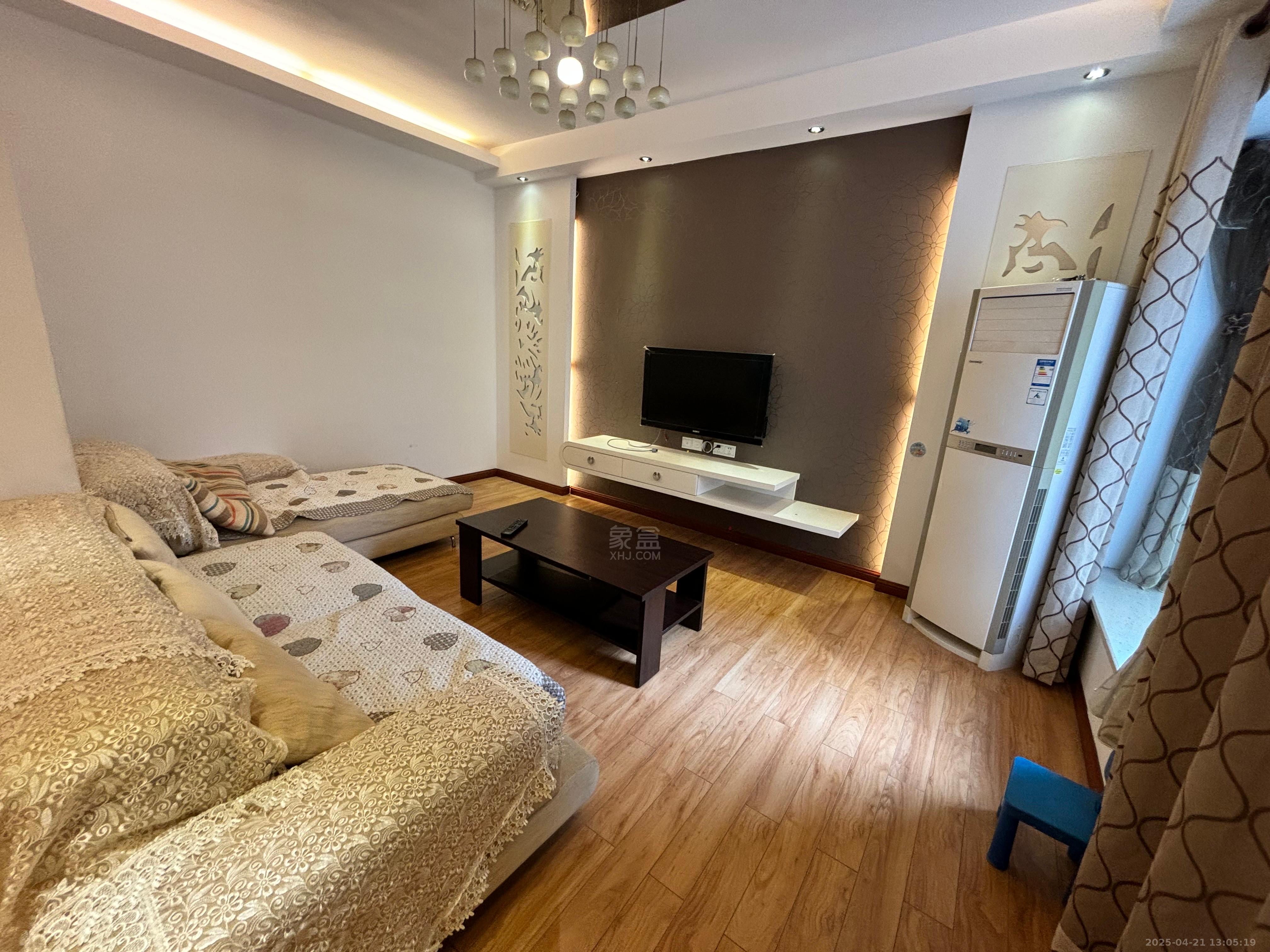 香山美境 2室1厅1卫 1700.0元/月 香山美境 2室1厅1卫 1700.0元/月室内图