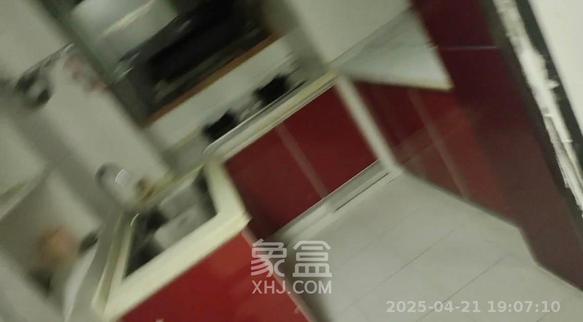 杏花园小区  2室1厅1卫   1300.00元/月室内图