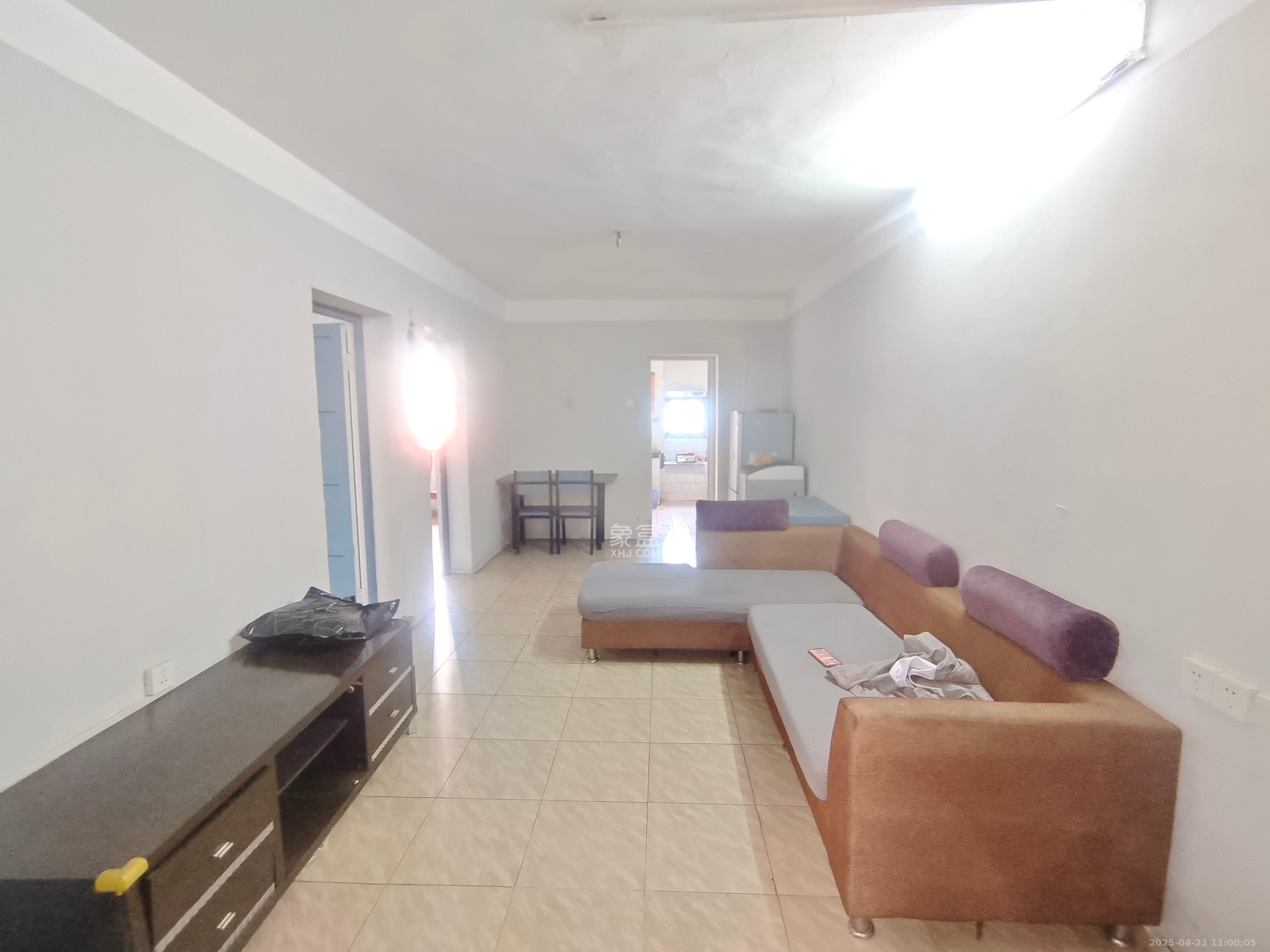 新开铺176号(环线拆迁指挥部) 2室1厅1卫 1300.0元/月 新开铺176号(环线拆迁指挥部) 2室1厅1卫 1300.0元/月室内图