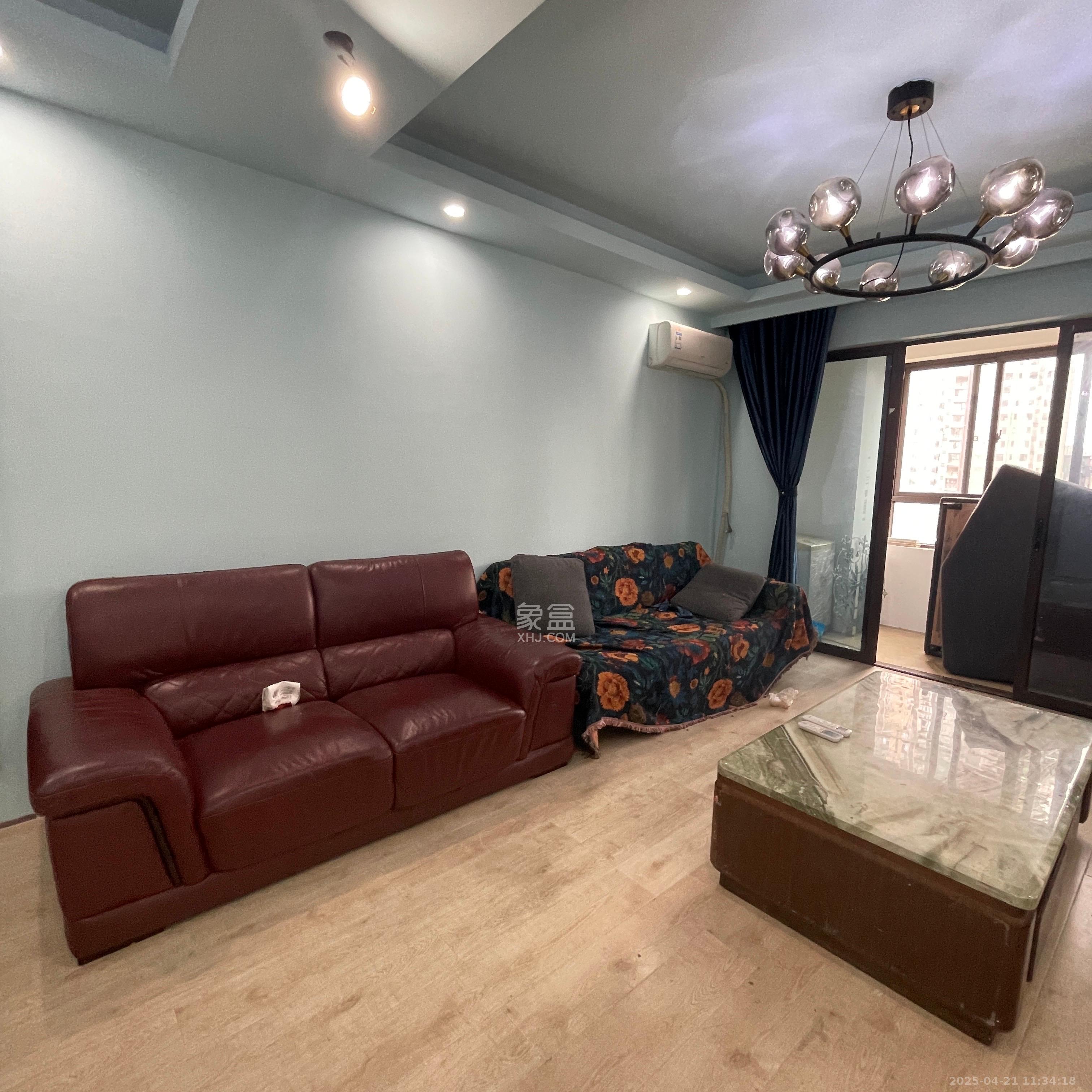 五江天街南区 2室2厅1卫 2400.0元/月 五江天街南区 2室2厅1卫 2400.0元/月室内图