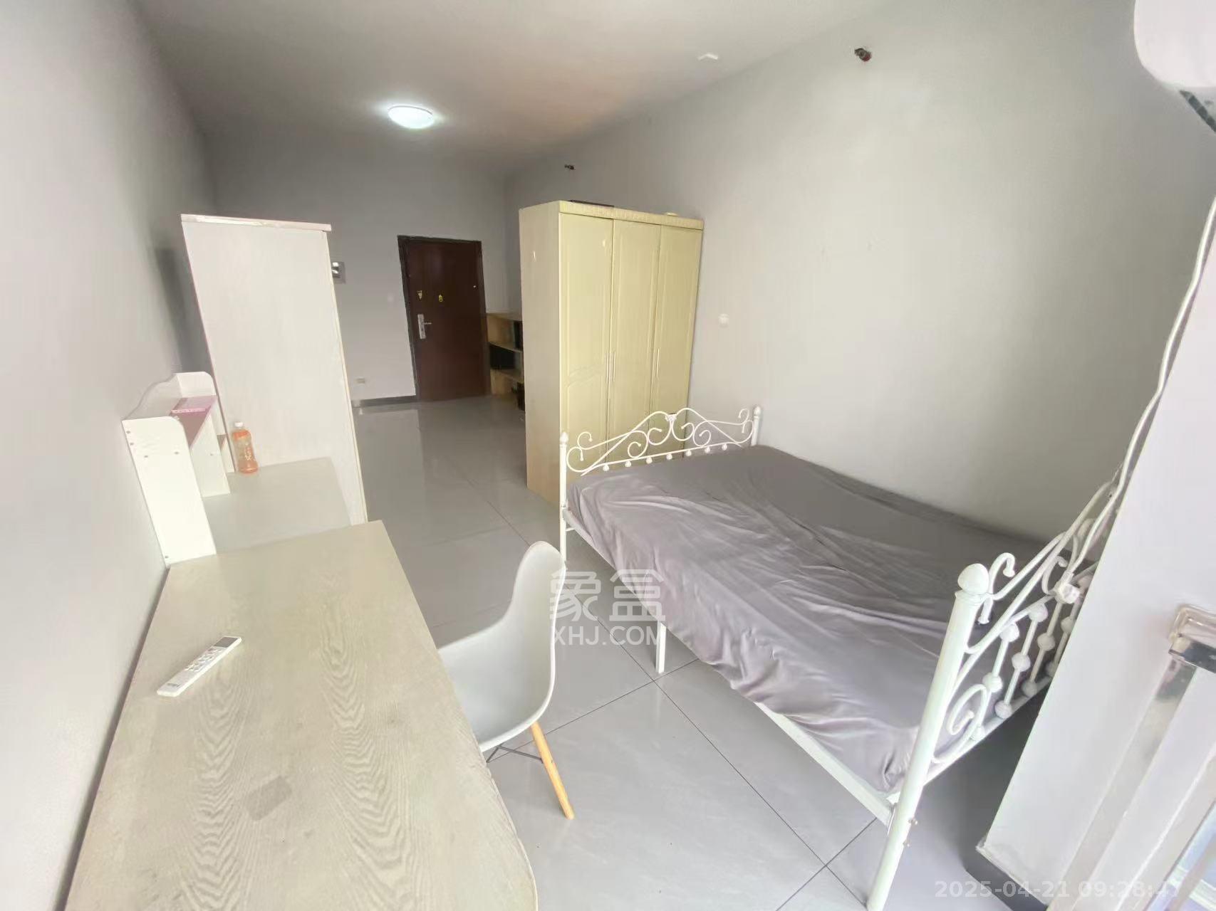 中远公馆 1室1厅1卫 1400.0元/月 中远公馆 1室1厅1卫 1400.0元/月室内图