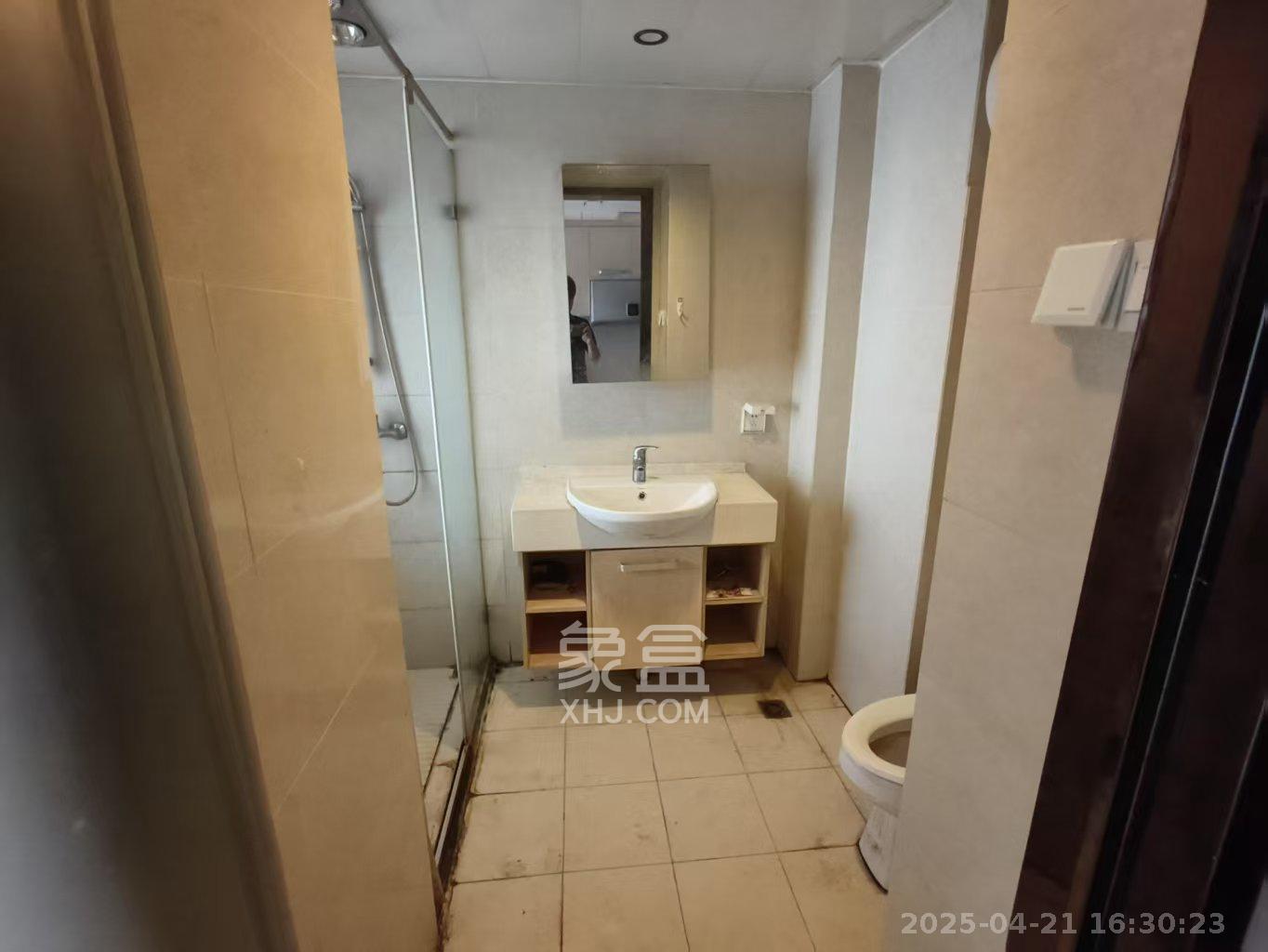 融科檀香山(融科紫檀、香山国际) 1室1厅1卫 1600.0元/月 融科檀香山(融科紫檀、香山国际) 1室1厅1卫 1600.0元/月室内图