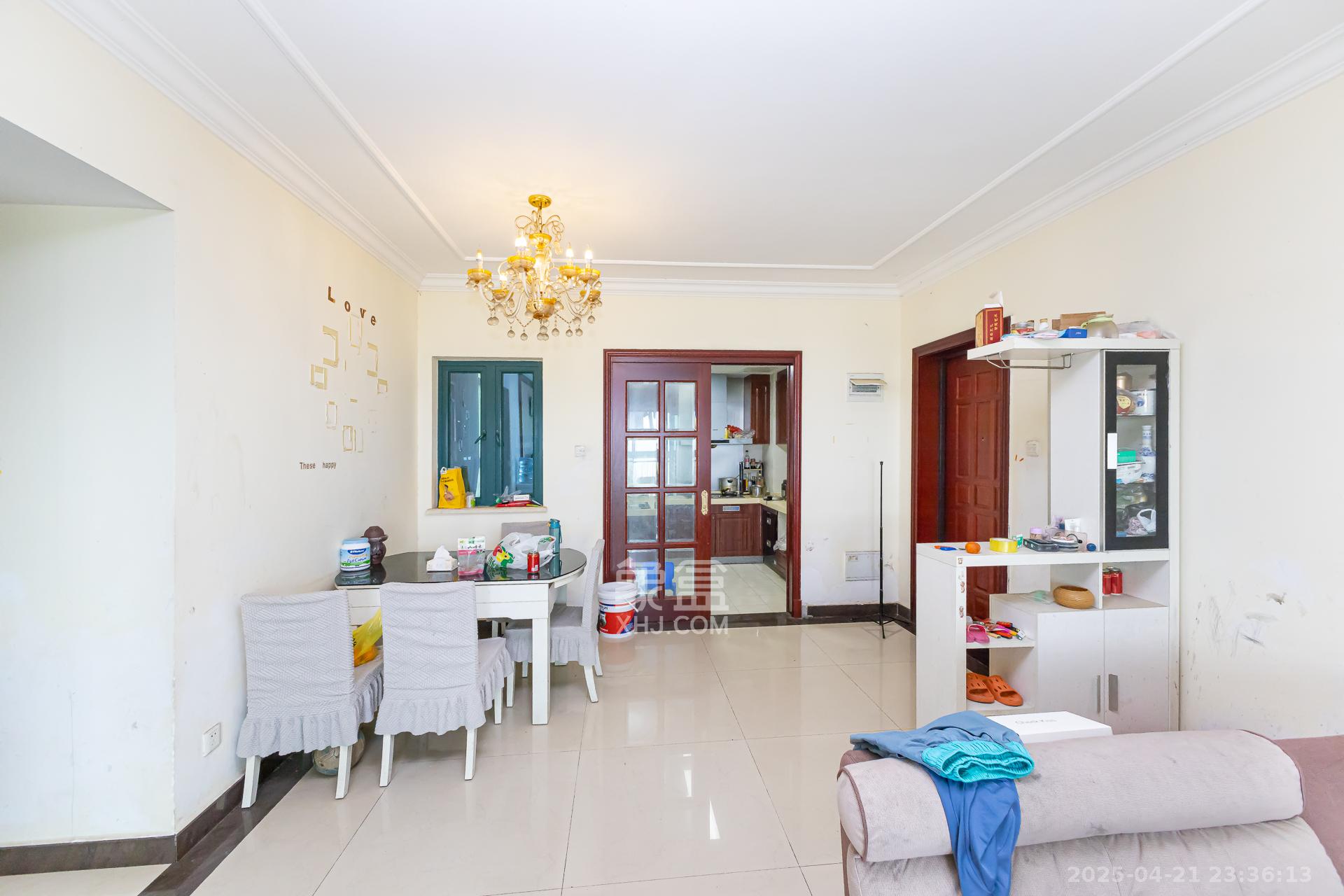 恒大名都 3室2厅1卫 65.0万 恒大名都 3室2厅1卫 65.0万客厅