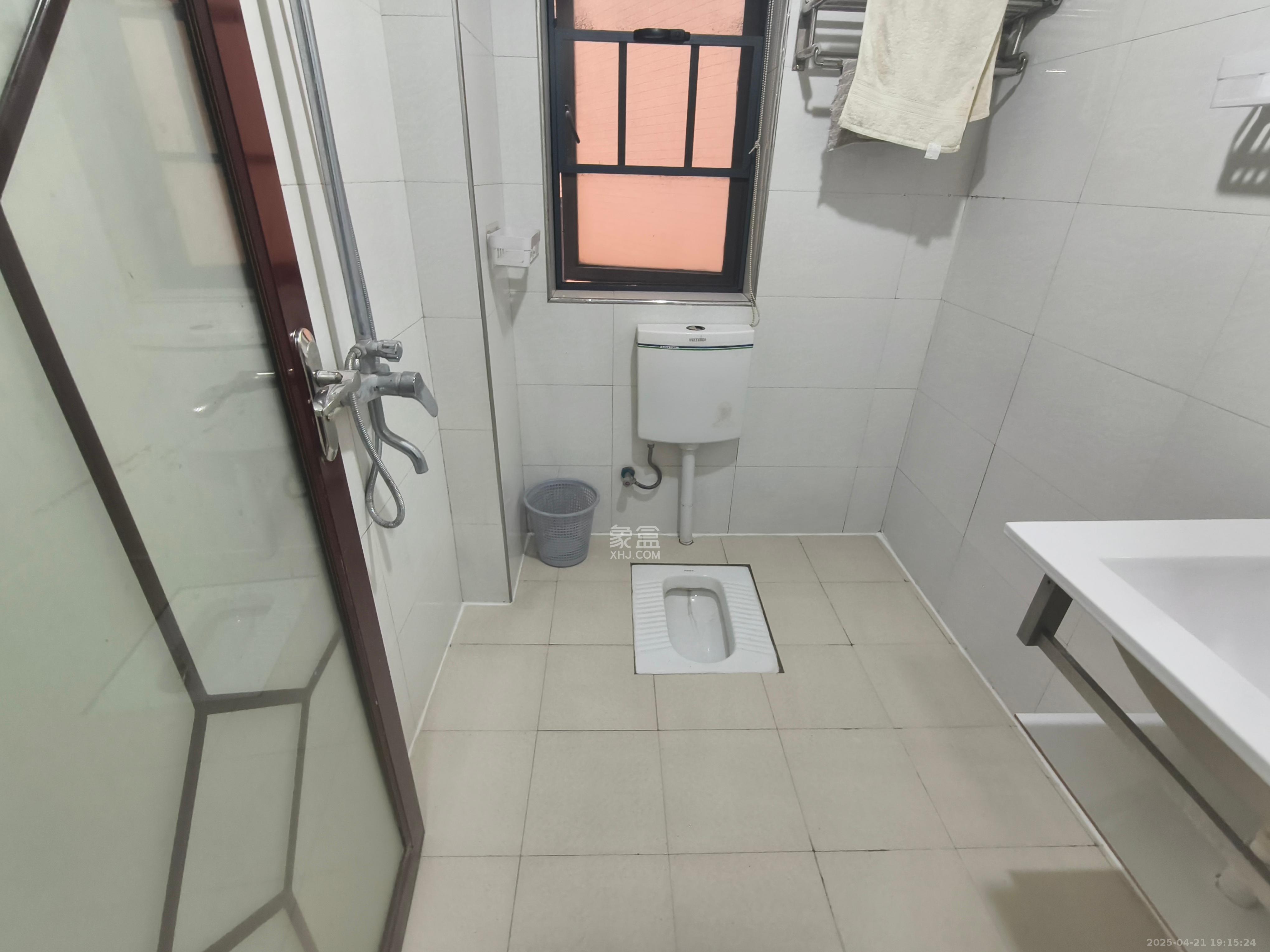 兴威帕克水岸  2室2厅1卫    1650.0元/月室内图