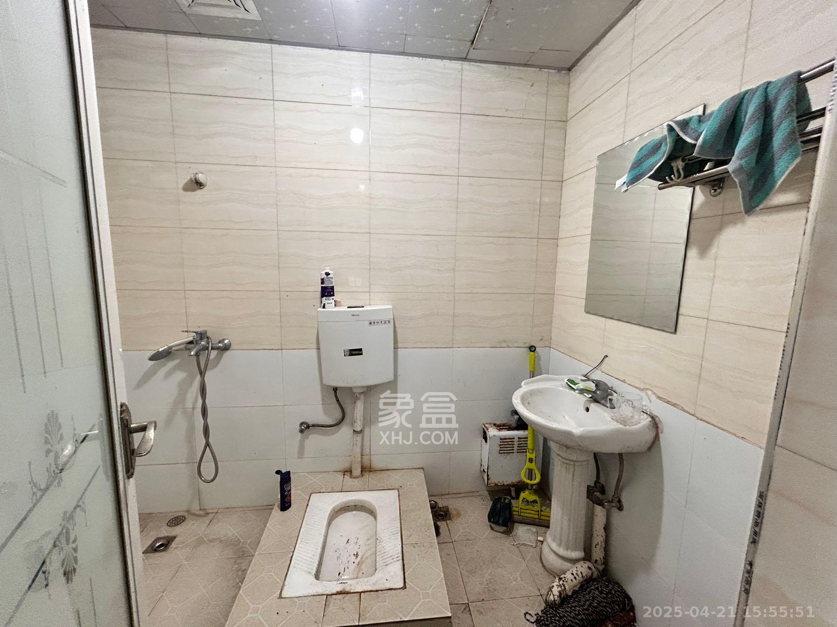 怡海星城 1室1厅1卫 900.0元/月 怡海星城 1室1厅1卫 900.0元/月室内图