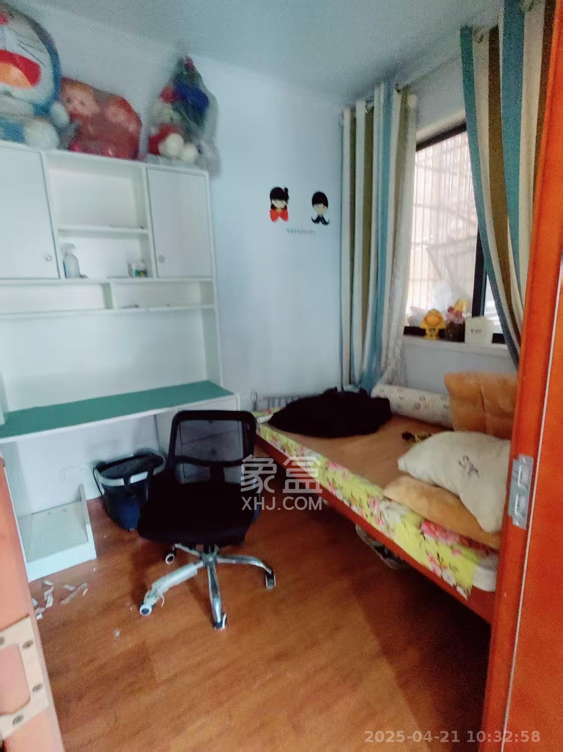 澳海月亮湾 3室2厅1卫 1600.0元/月 澳海月亮湾 3室2厅1卫 1600.0元/月室内图