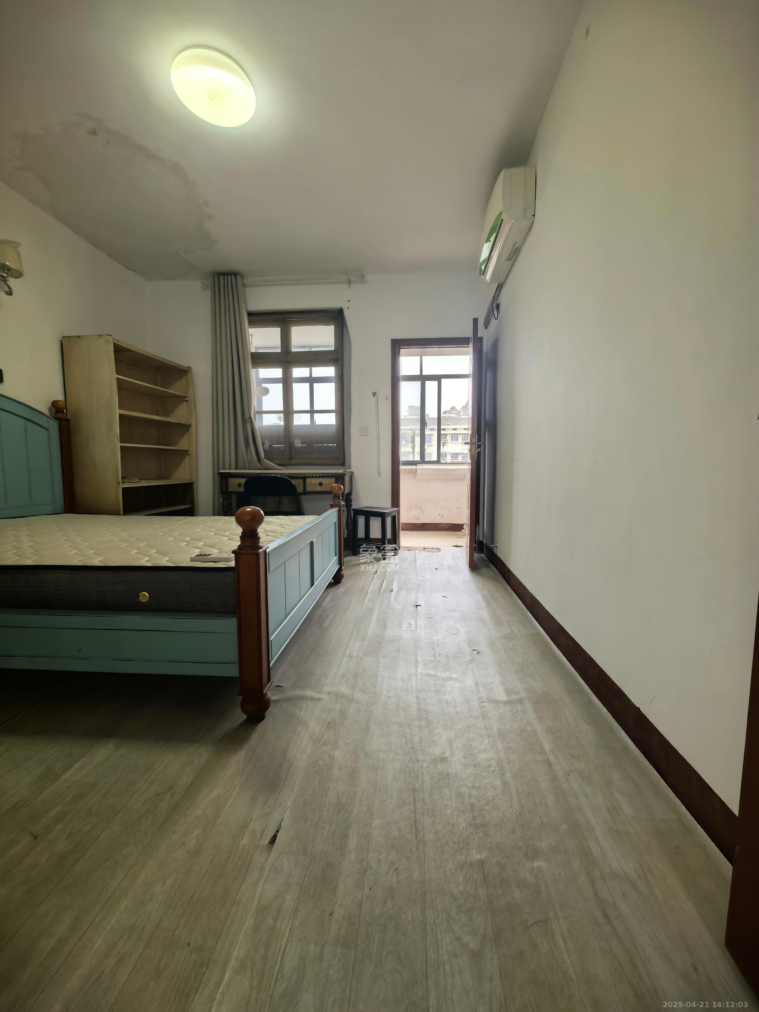 湖南中医学院梨子山宿舍/湖南省中医附一医院 3室1厅1卫 1700.0元/月 湖南中医学院梨子山宿舍/湖南省中医附一医院 3室1厅1卫 1700.0元/月室内图