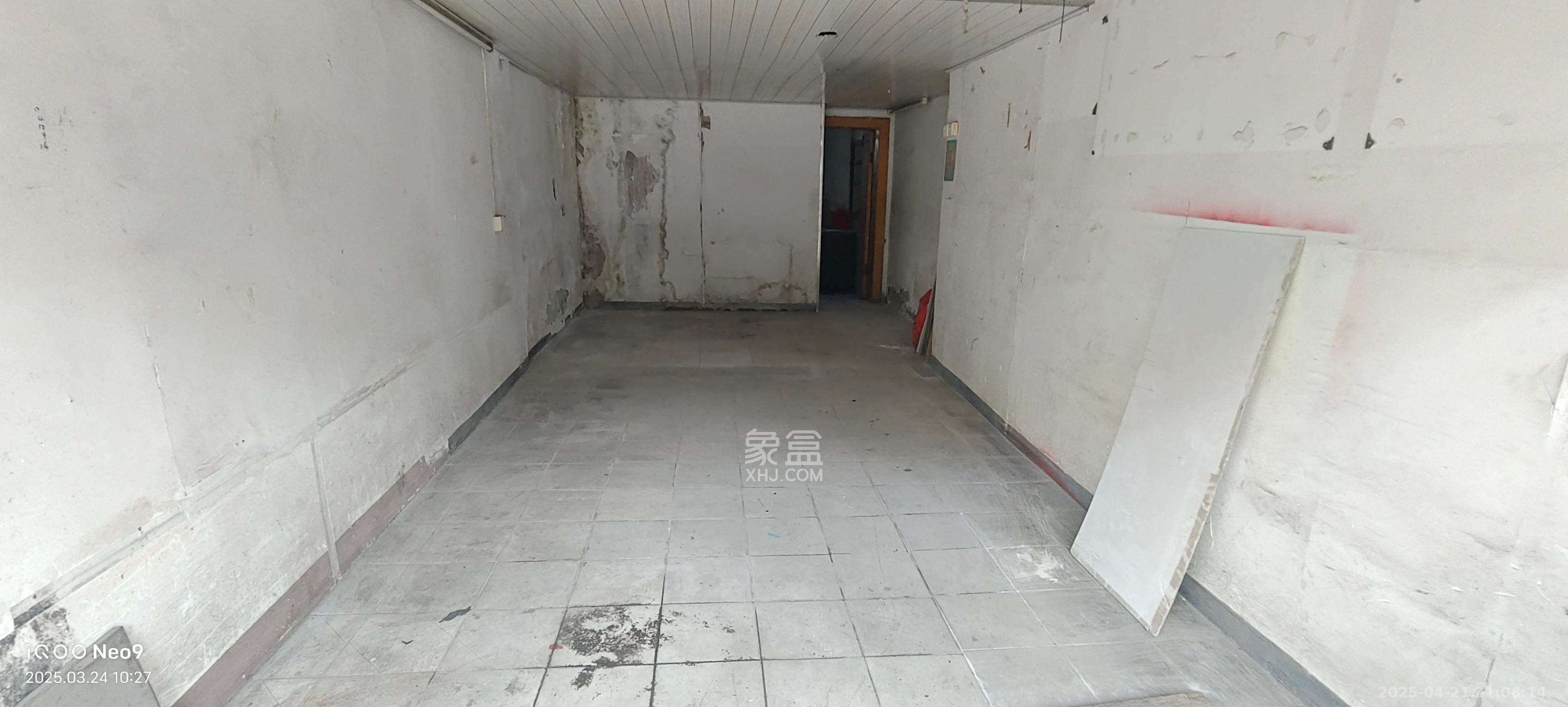 人民新村  1室1厅1卫    1500.0元/月 人民新村  1室1厅1卫    1500.0元/月室内图1