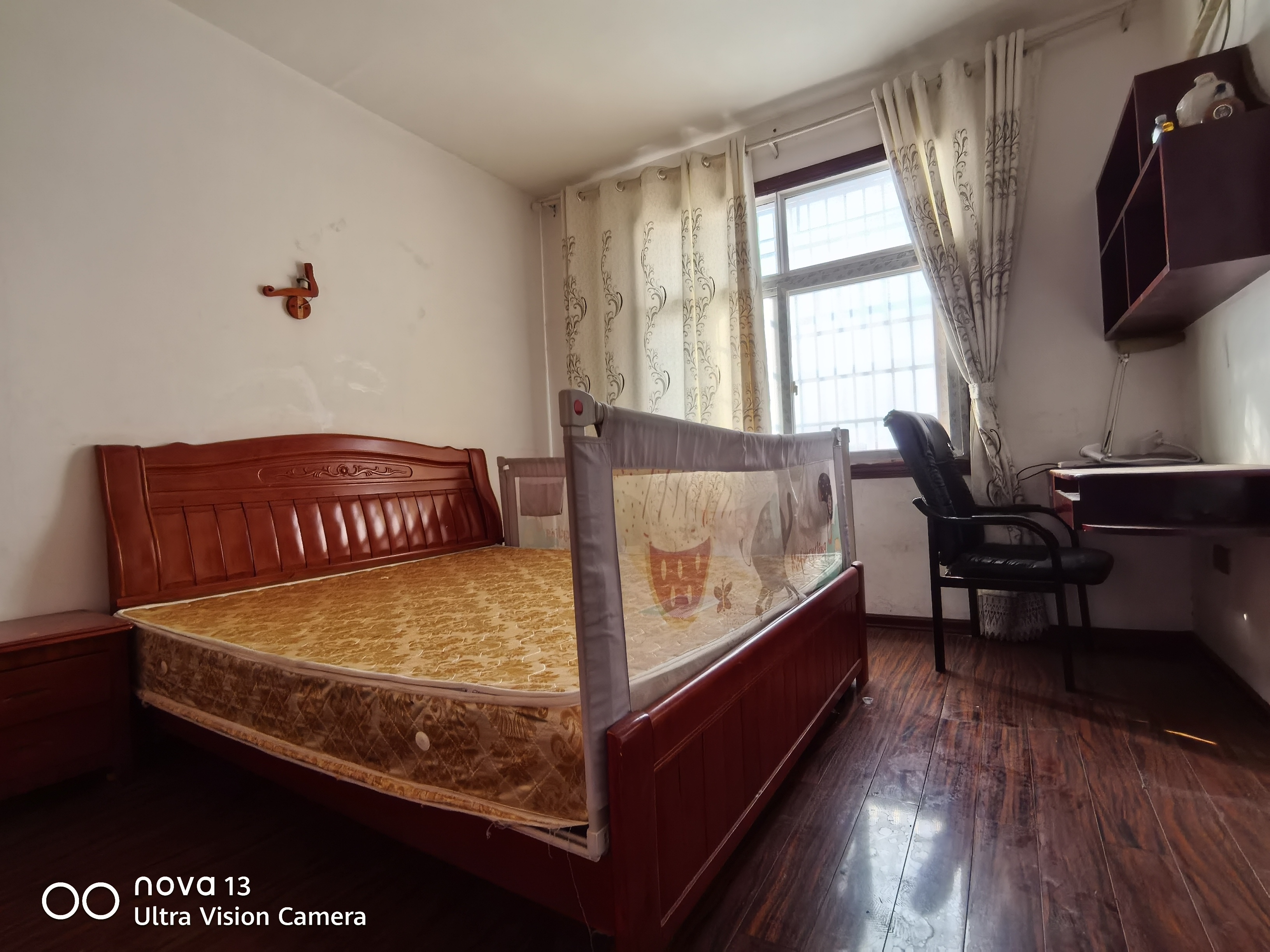 湘中园 1室0厅0卫 58.8万 湘中园 1室0厅0卫 58.8万客厅