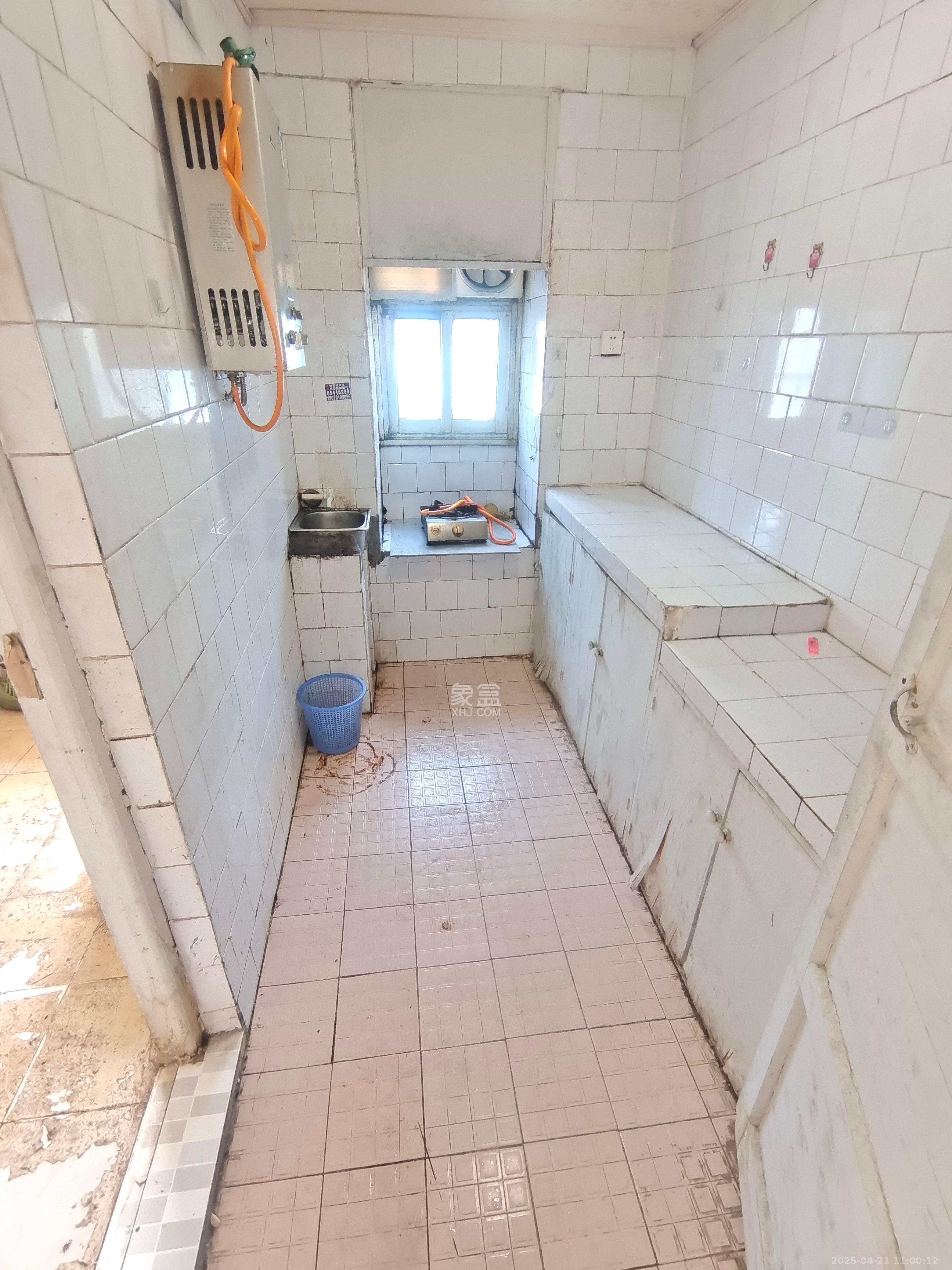 新开铺176号(环线拆迁指挥部) 2室1厅1卫 1300.0元/月 新开铺176号(环线拆迁指挥部) 2室1厅1卫 1300.0元/月室内图