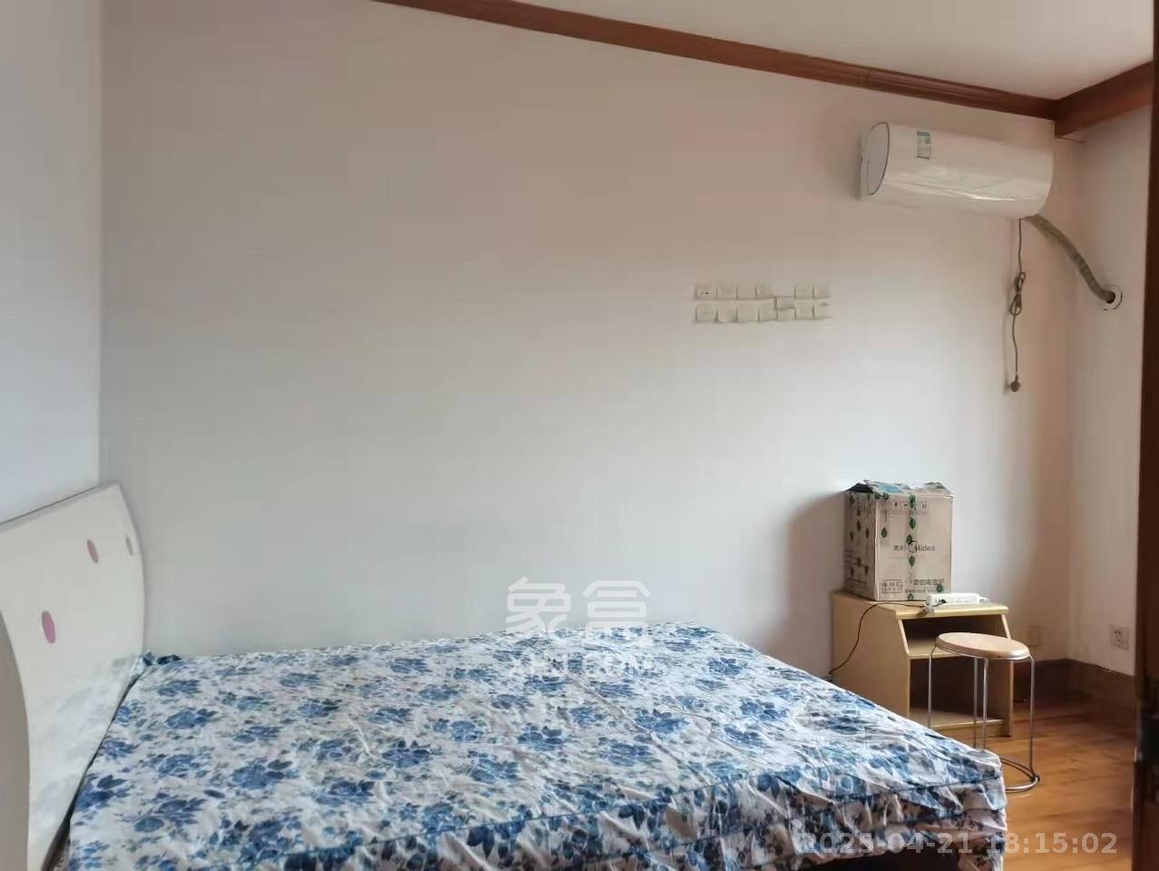 轻工设计院  3室2厅1卫   1800.00元/月室内图