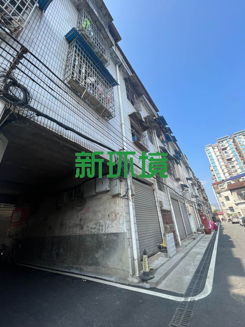 西溪坪散盘  1室0厅0卫   100.00万客厅