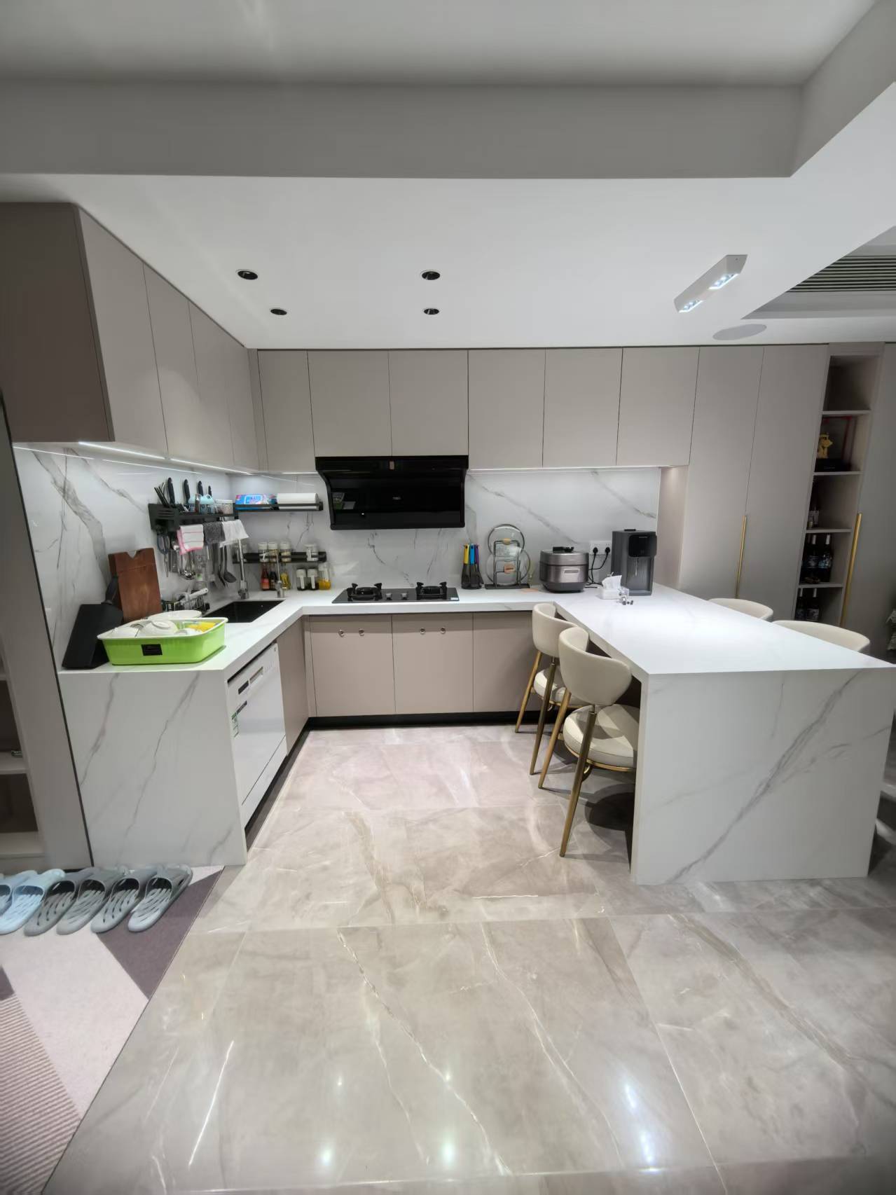 南光中心 2室2厅1卫 5000.0元/月 南光中心 2室2厅1卫 5000.0元/月室内图