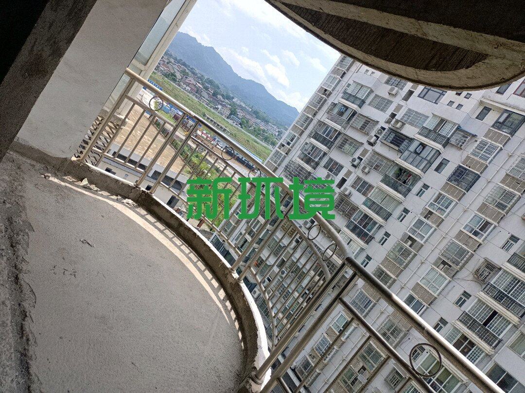 时代港湾  3室2厅2卫   48.80万客厅