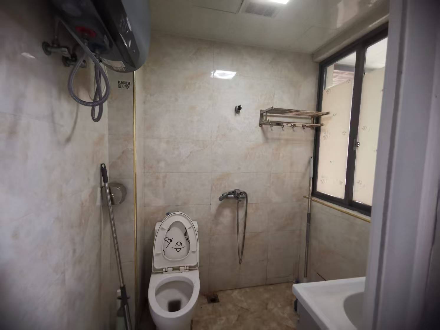 尚书房 2室1厅1卫 1600.0元/月 尚书房 2室1厅1卫 1600.0元/月室内图