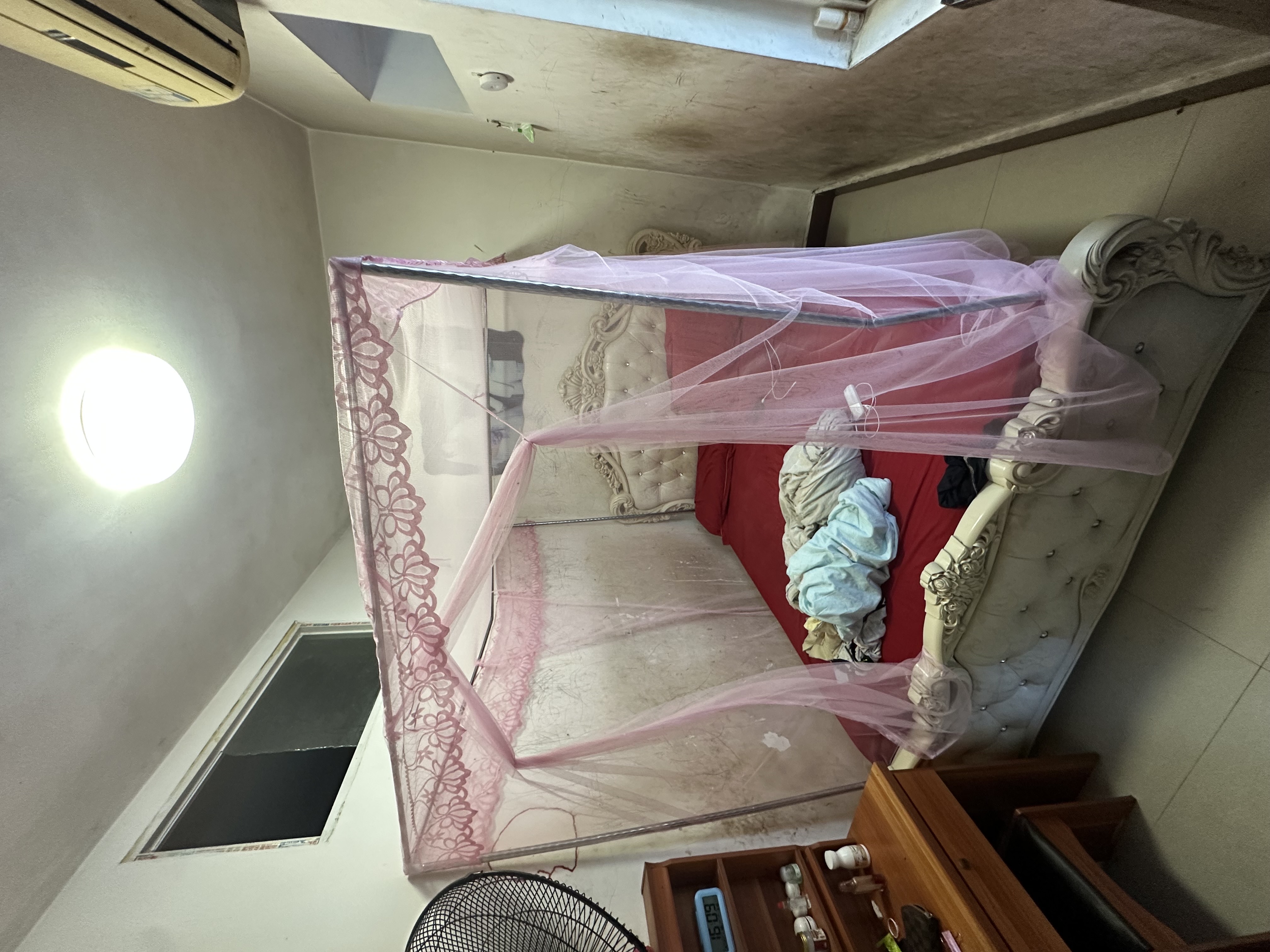 奔龙大厦 2室1厅1卫 55.0万 奔龙大厦 2室1厅1卫 55.0万客厅