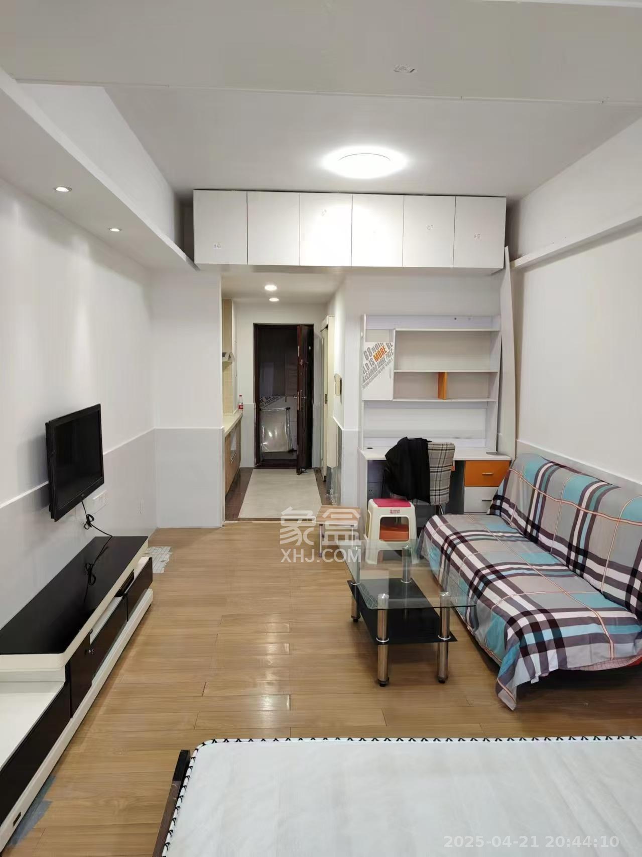 米兰春天  1室1厅1卫    1100.0元/月 米兰春天  1室1厅1卫    1100.0元/月室内图