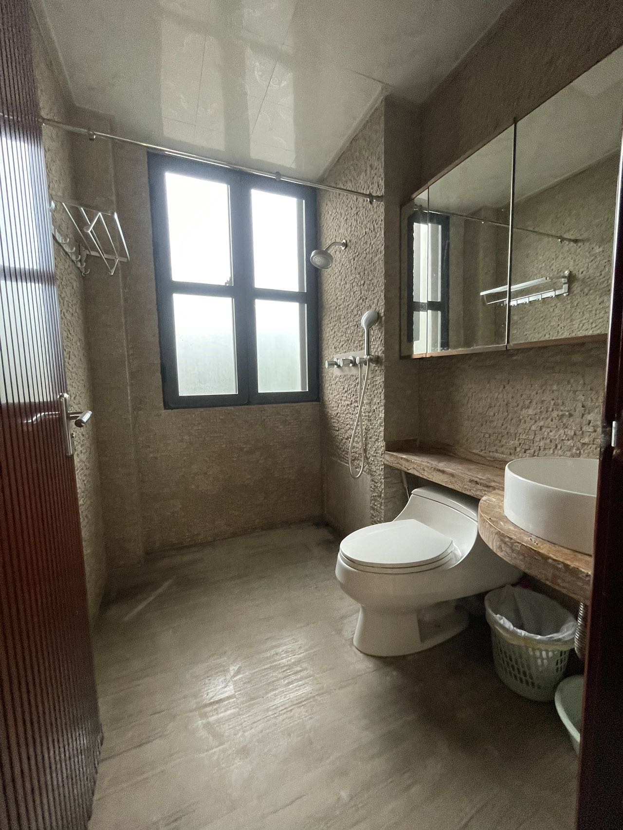 鸿洲江山 9室3厅3卫 16000.0元/月 鸿洲江山 9室3厅3卫 16000.0元/月室内图