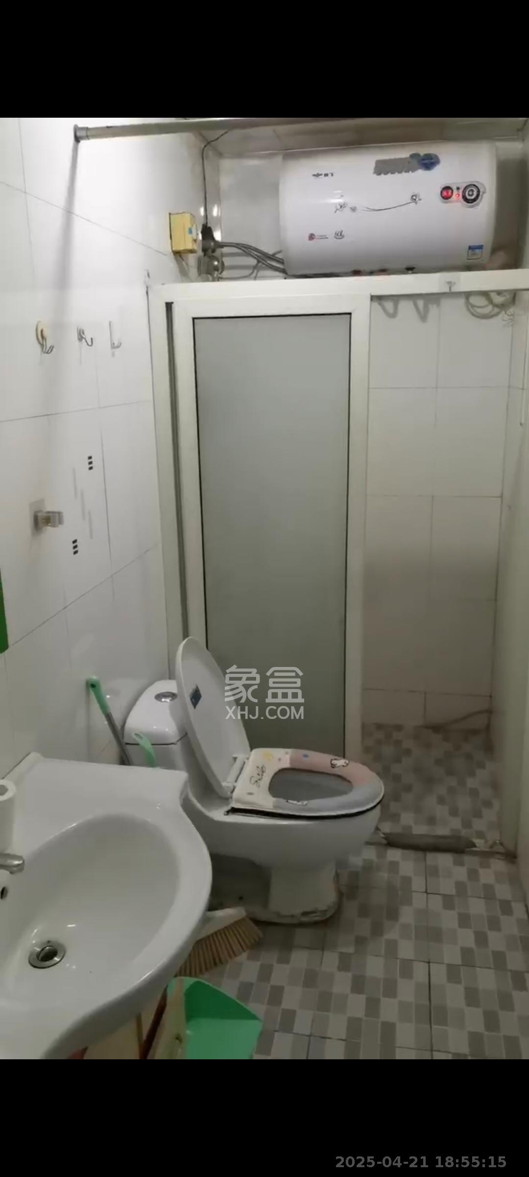 慧丰楼 0室0厅0卫 1400.0元/月 慧丰楼 0室0厅0卫 1400.0元/月室内图