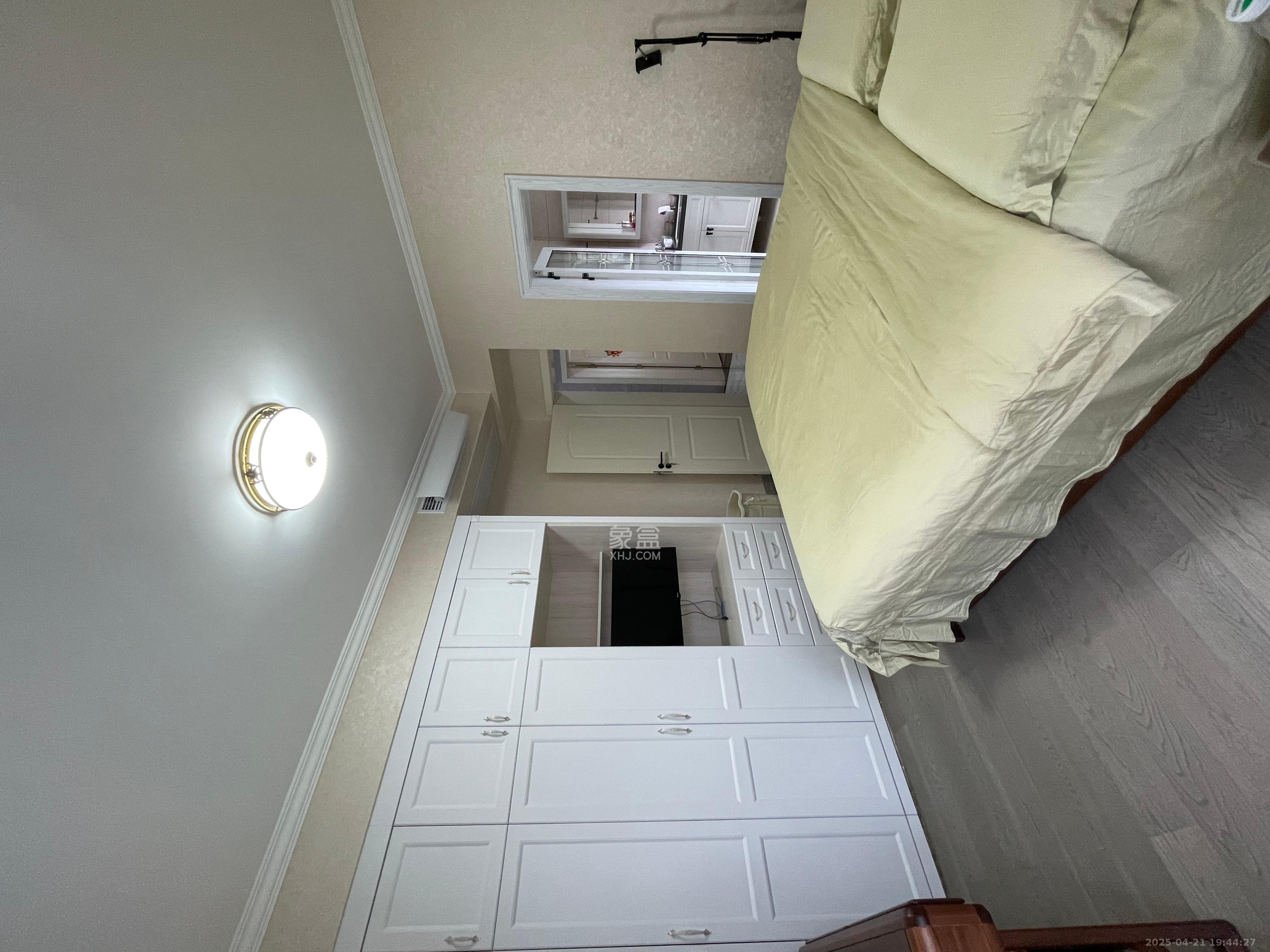 金域南外滩(望江佳园) 1室0厅0卫 8000.0元/月 金域南外滩(望江佳园) 1室0厅0卫 8000.0元/月室内图