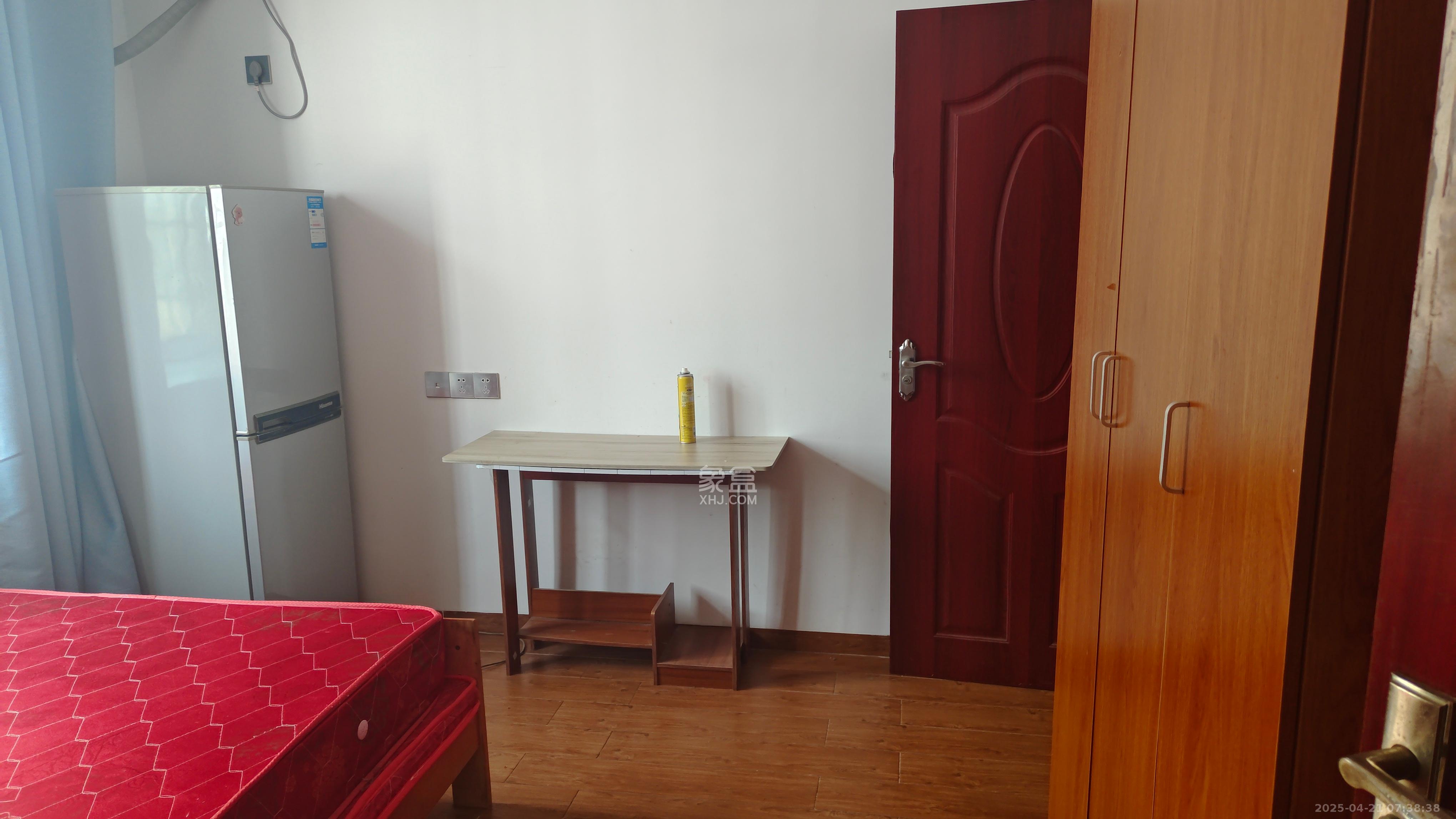 星城国际 1室1厅1卫 800.0元/月 星城国际 1室1厅1卫 800.0元/月室内图