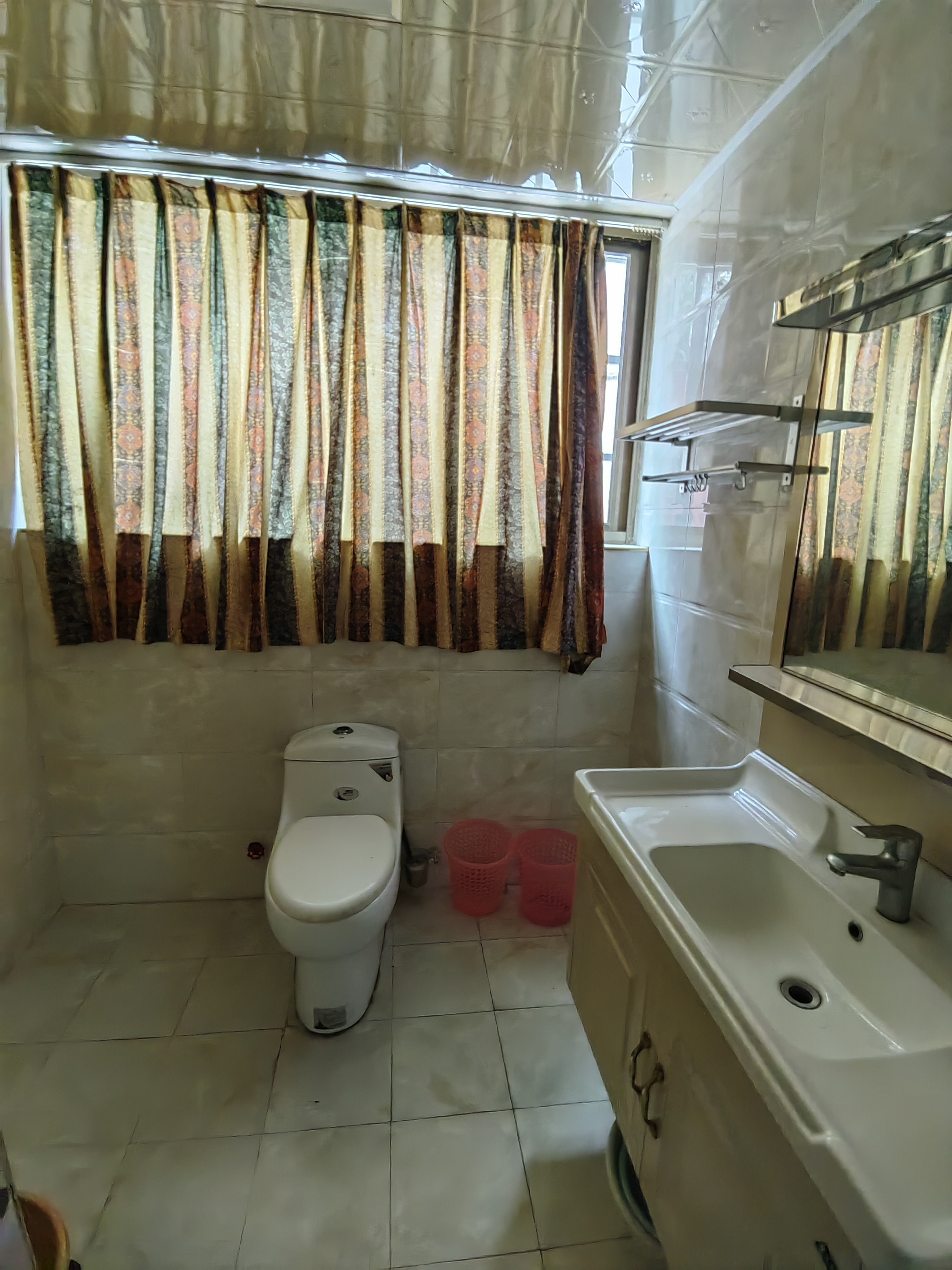 嘉安园别墅 10室4厅4卫 10000.0元/月 嘉安园别墅 10室4厅4卫 10000.0元/月室内图