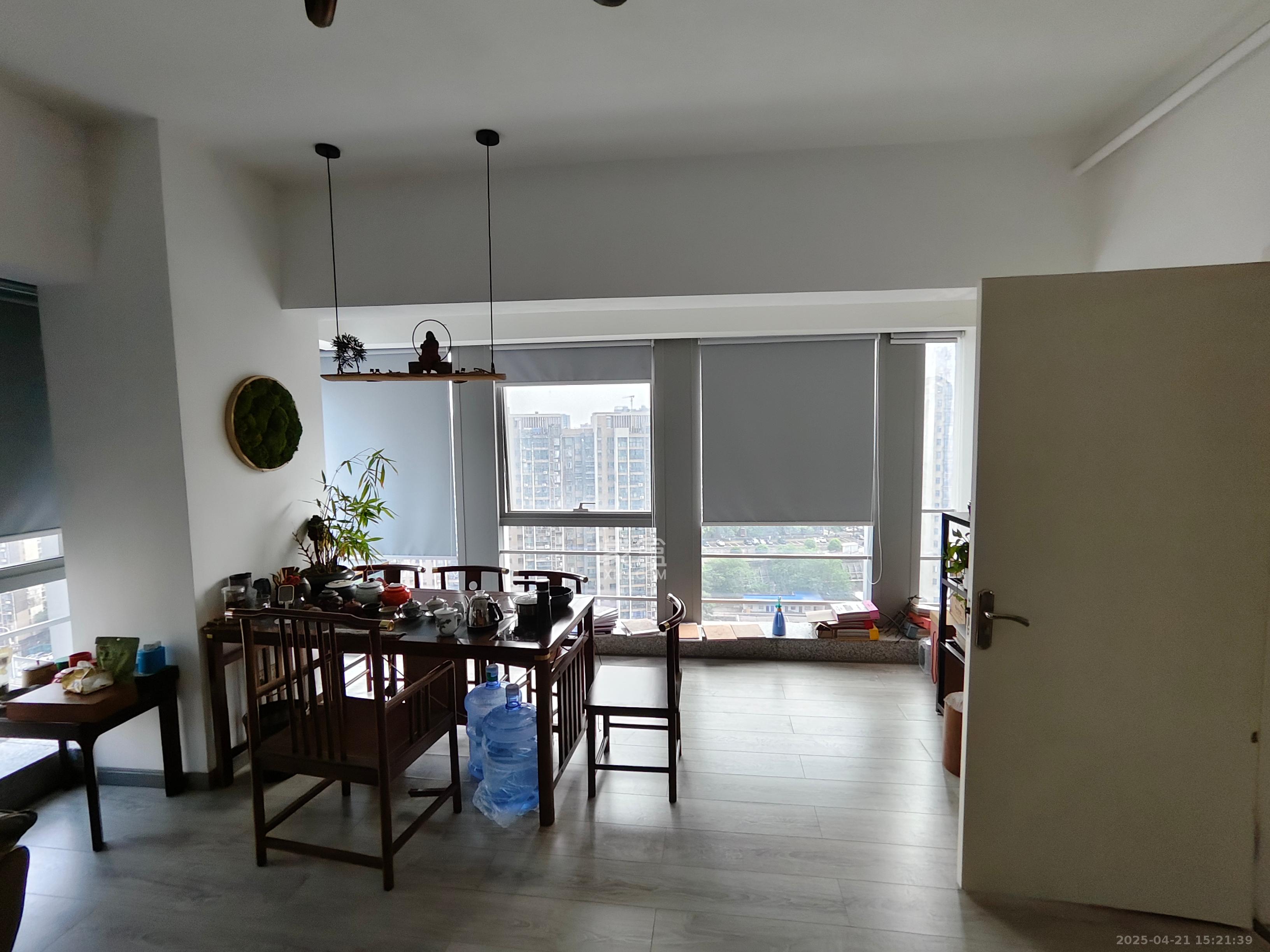 复地星光天地  1室2厅1卫    9600.0元/月 复地星光天地  1室2厅1卫    9600.0元/月室内图