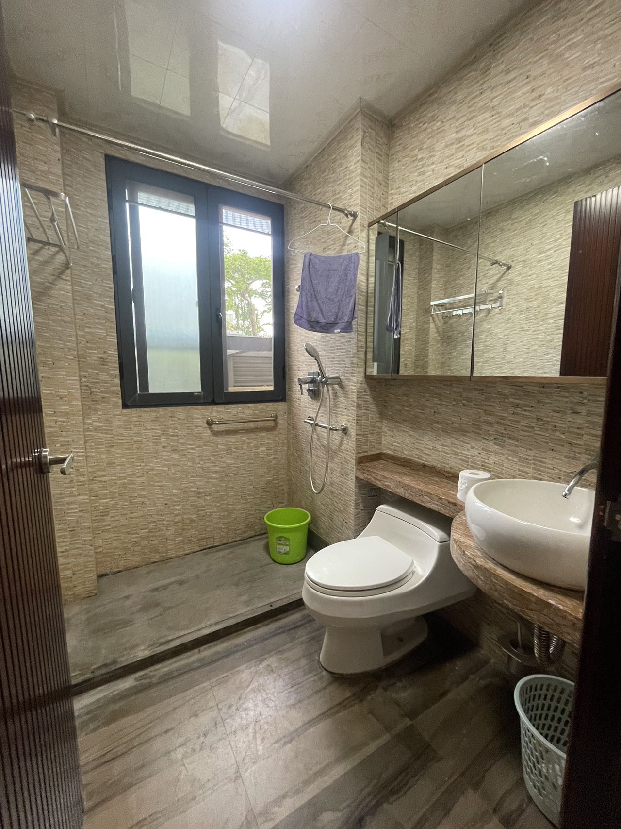 鸿洲江山 9室3厅3卫 16000.0元/月 鸿洲江山 9室3厅3卫 16000.0元/月室内图