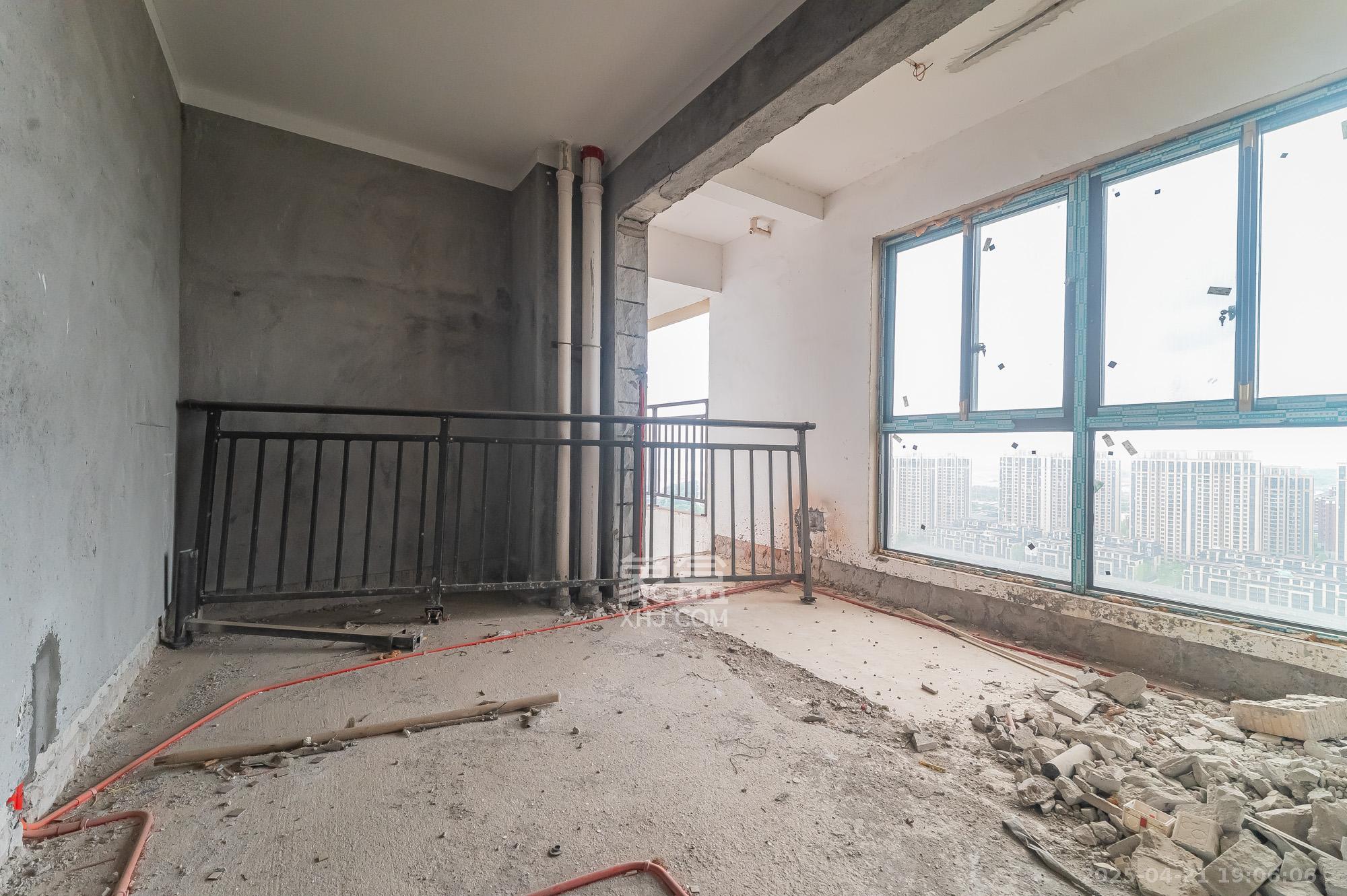 星湖湾二期高层 4室2厅2卫 110.0万 星湖湾二期高层 4室2厅2卫 110.0万其他