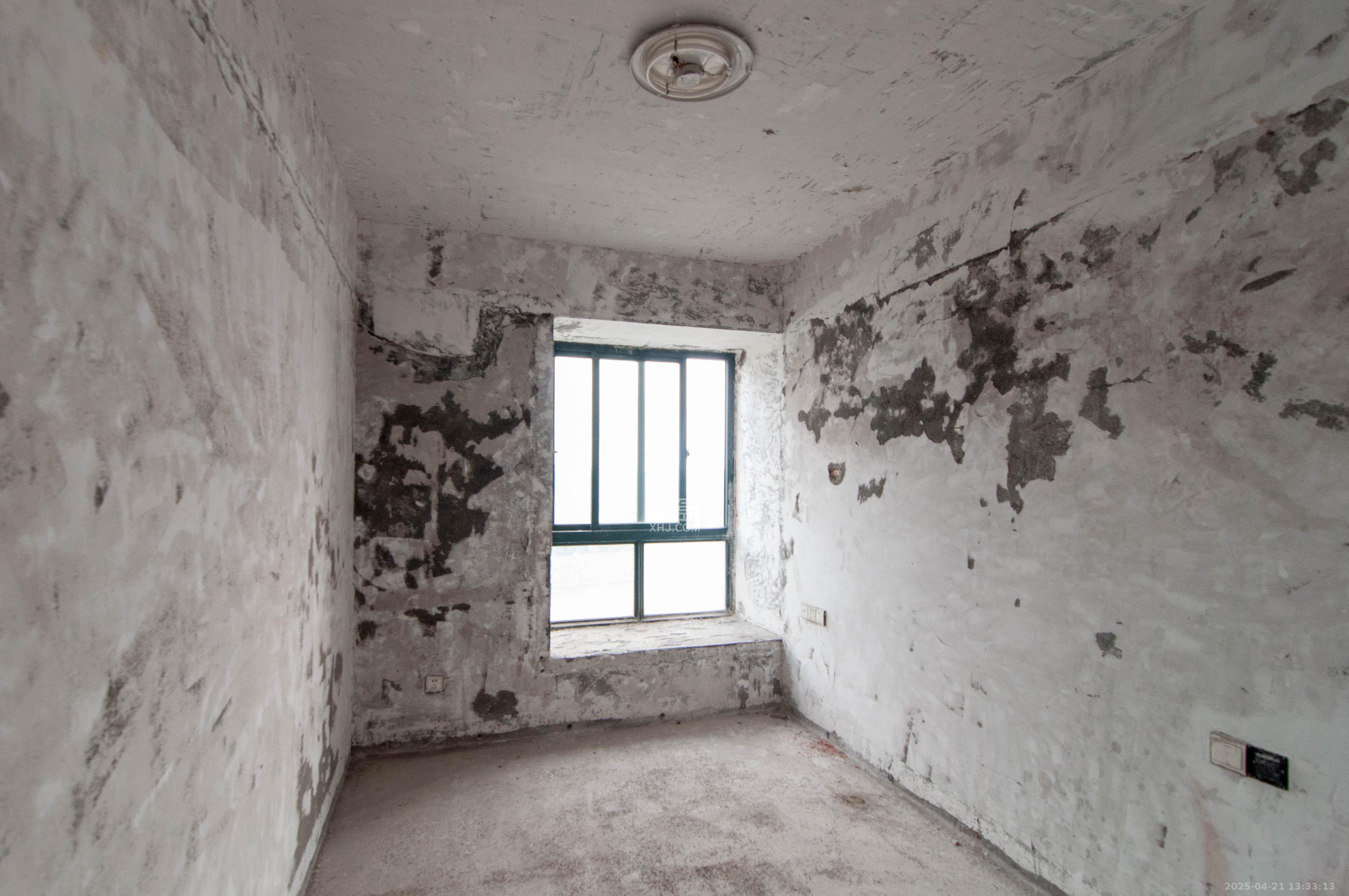 高鑫麓城 3室2厅2卫 110.0万 高鑫麓城 3室2厅2卫 110.0万其他