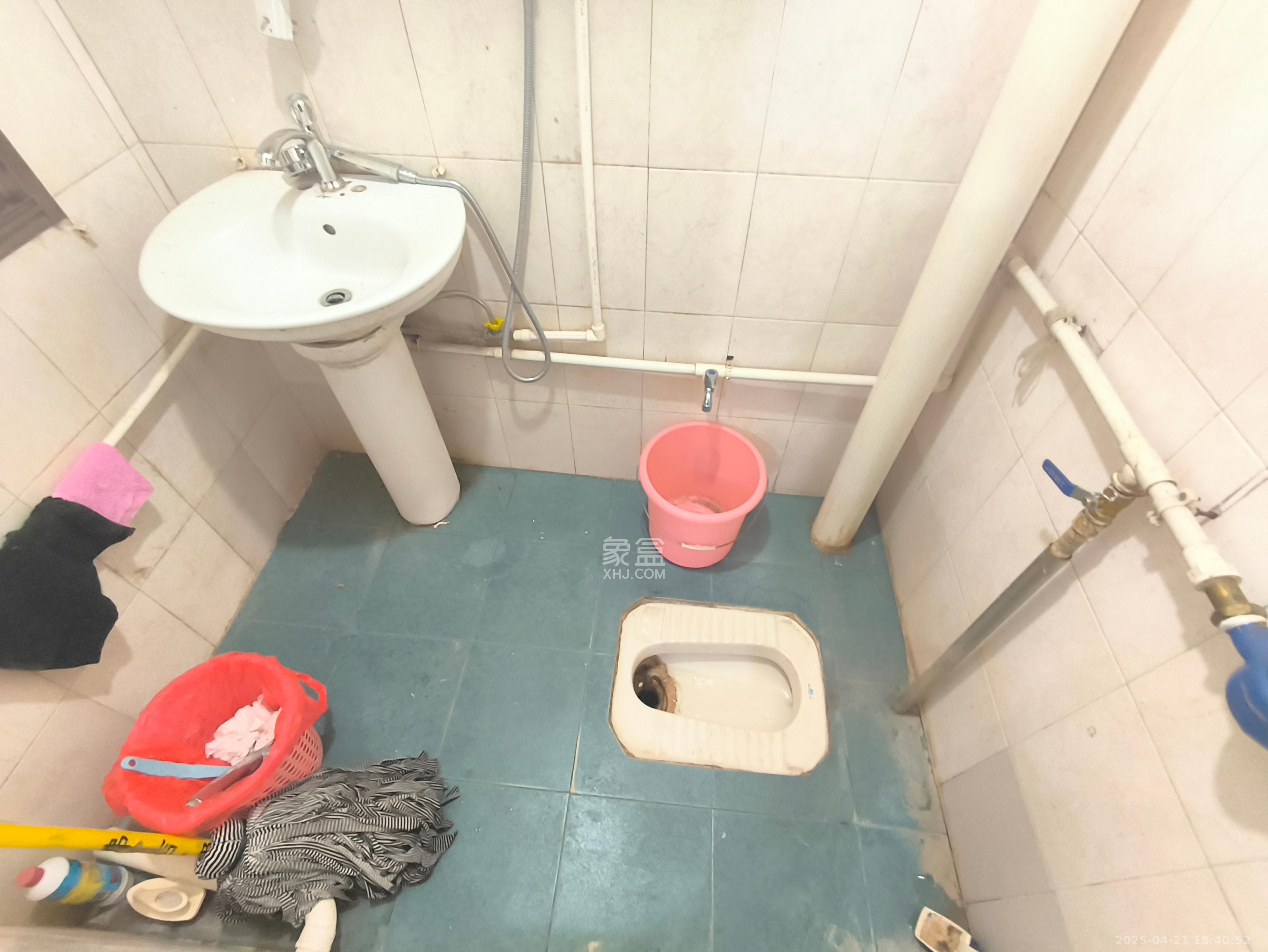 东茅街散盘 2室1厅1卫 2200.0元/月 东茅街散盘 2室1厅1卫 2200.0元/月室内图