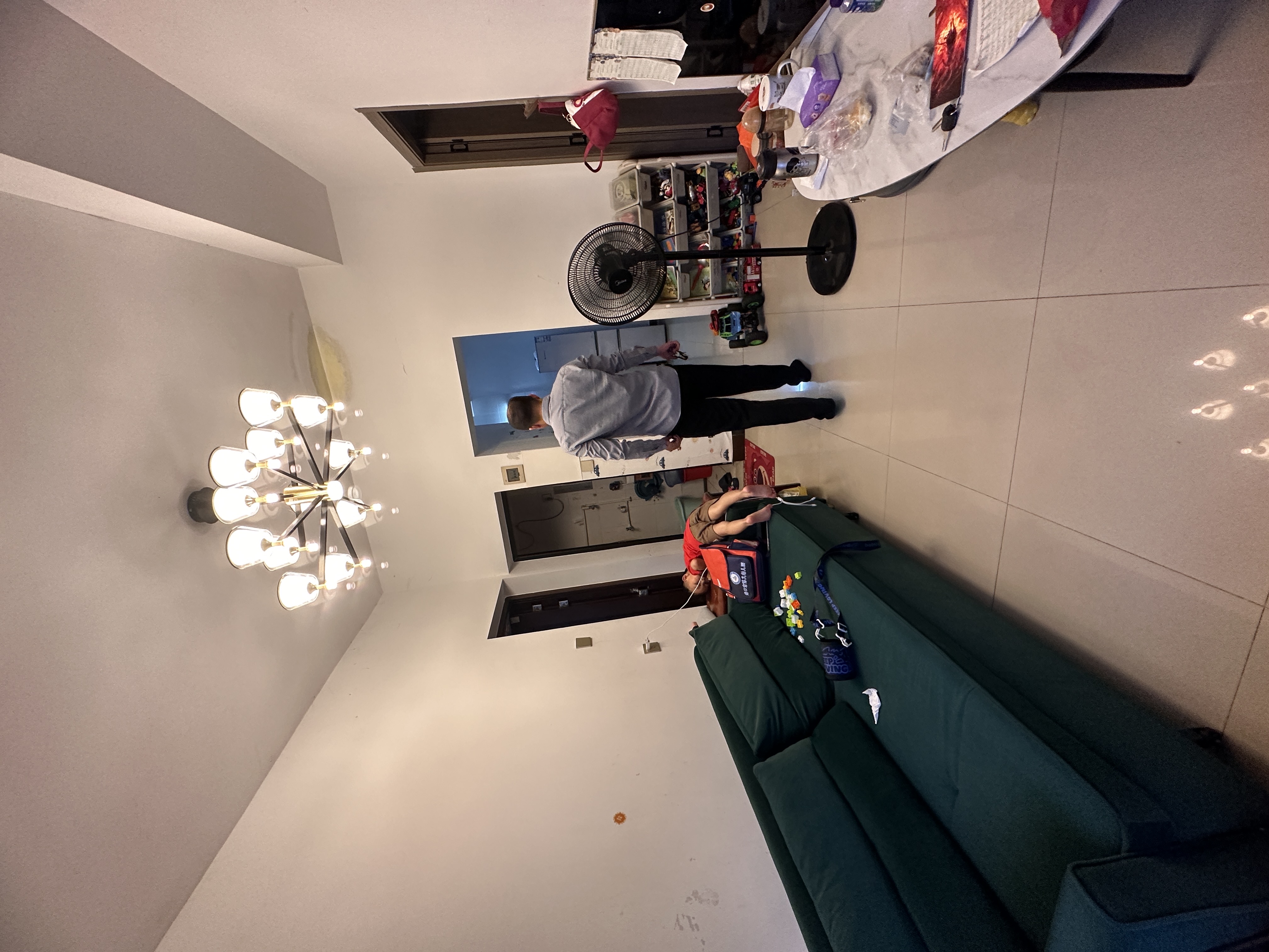 省海运总公司新港东区宿舍  2室1厅1卫    56.0万 省海运总公司新港东区宿舍  2室1厅1卫    56.0万客厅