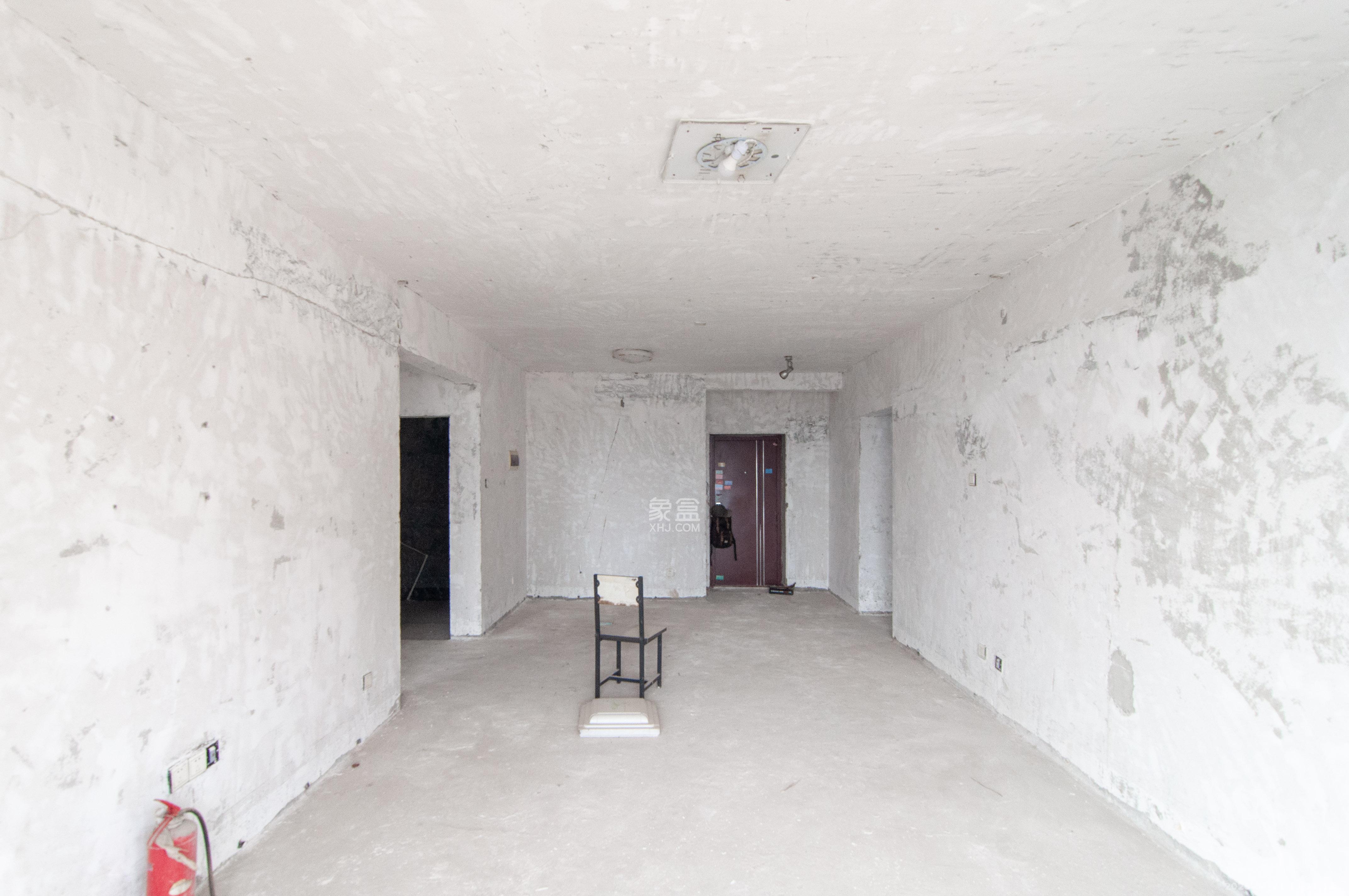 高鑫麓城 3室2厅2卫 110.0万 高鑫麓城 3室2厅2卫 110.0万客厅