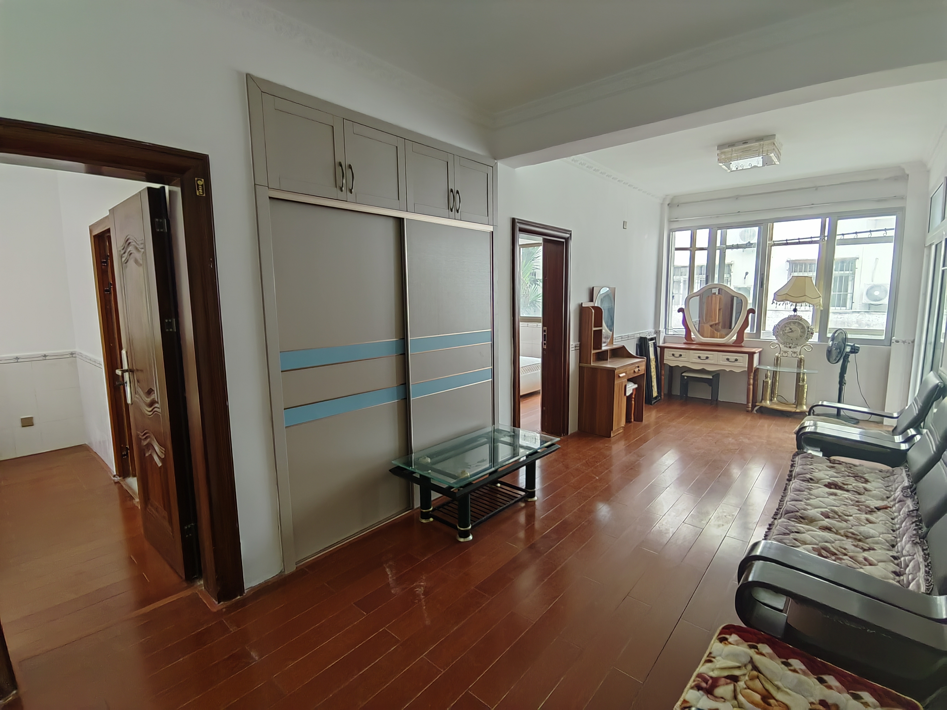 嘉安园别墅 10室4厅4卫 10000.0元/月 嘉安园别墅 10室4厅4卫 10000.0元/月室内图