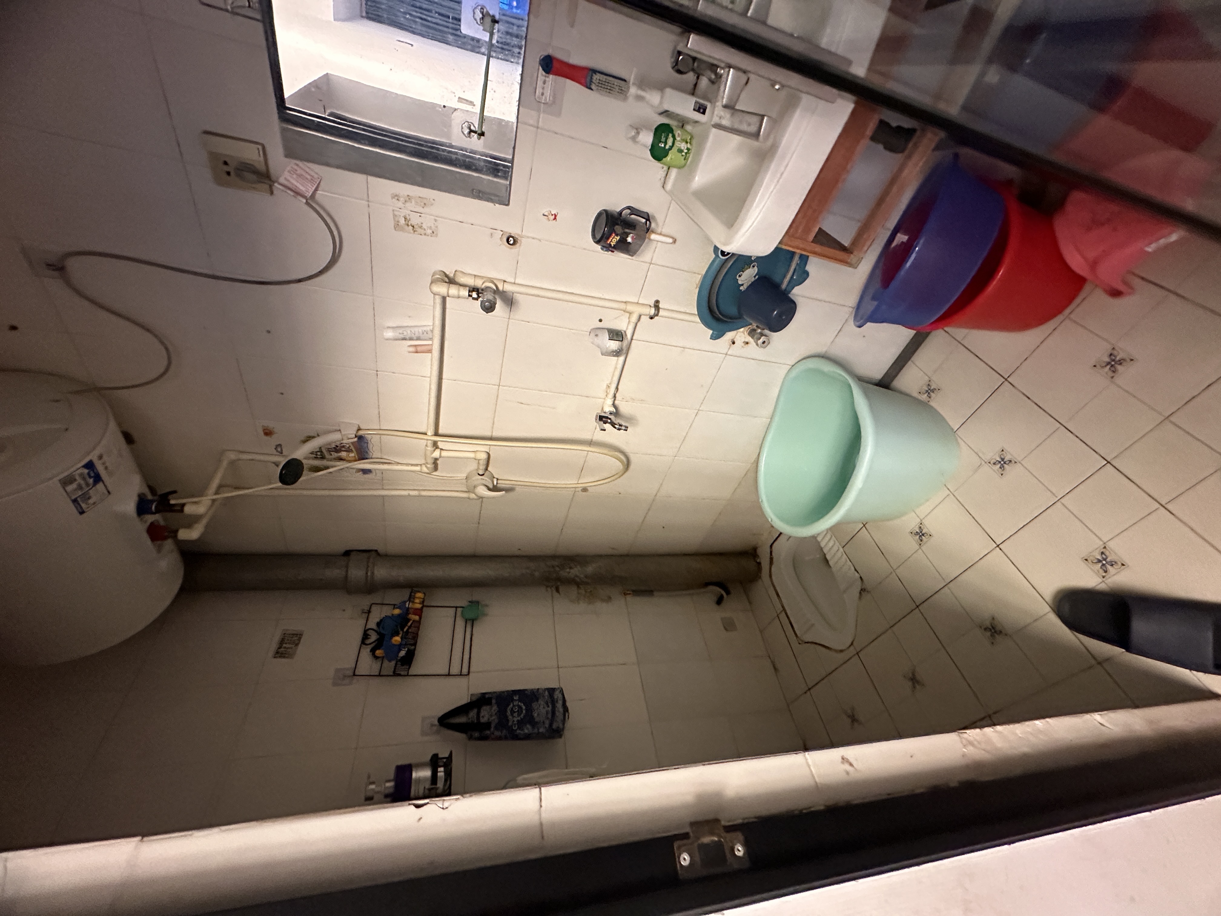 省海运总公司新港东区宿舍  2室1厅1卫    56.0万 省海运总公司新港东区宿舍  2室1厅1卫    56.0万客厅