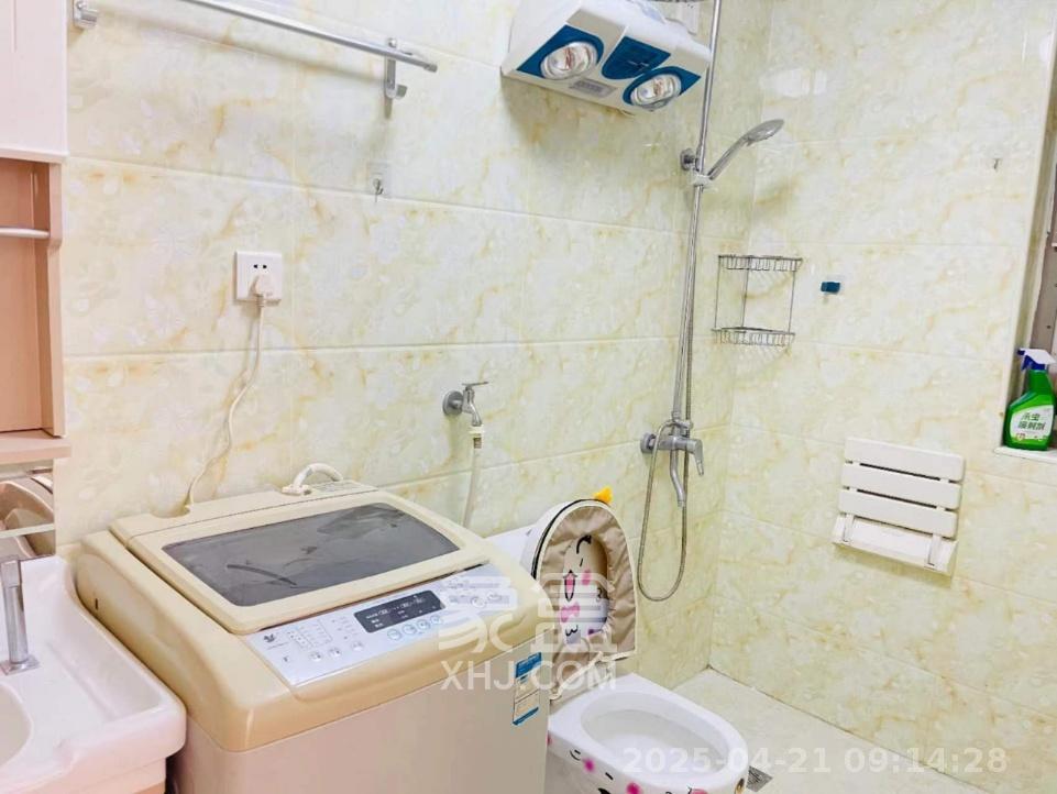 怡海星城  1室1厅1卫   1300.00元/月室内图