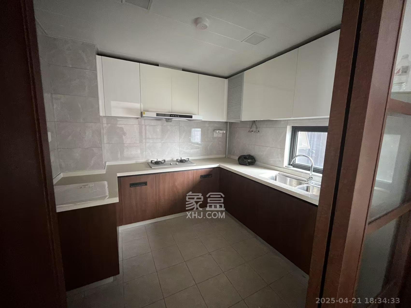 汇金城/嘉华城(二期、三期)  1室0厅0卫    3200.0元/月 汇金城/嘉华城(二期、三期)  1室0厅0卫    3200.0元/月室内图