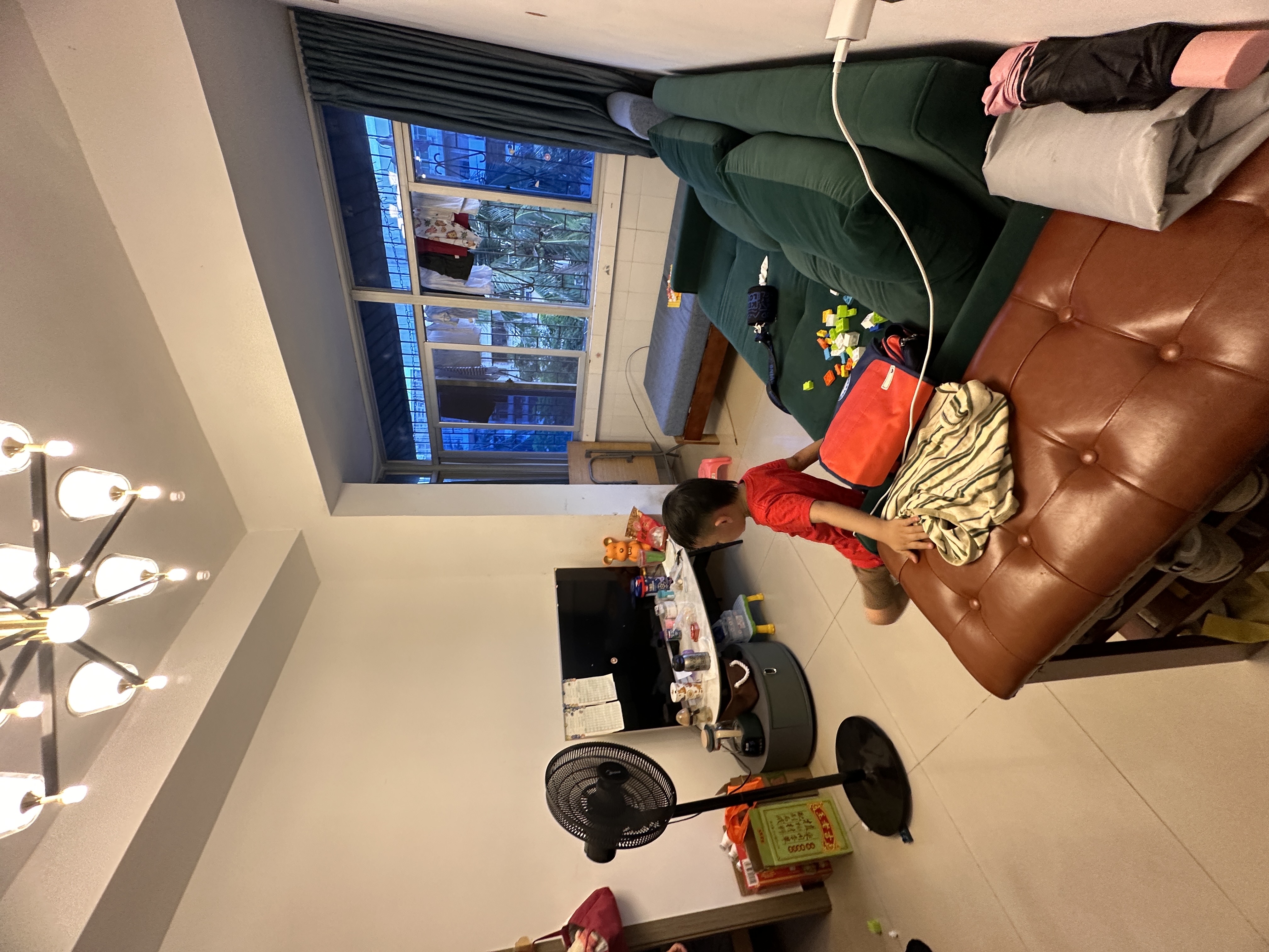 省海运总公司新港东区宿舍  2室1厅1卫    56.0万 省海运总公司新港东区宿舍  2室1厅1卫    56.0万客厅