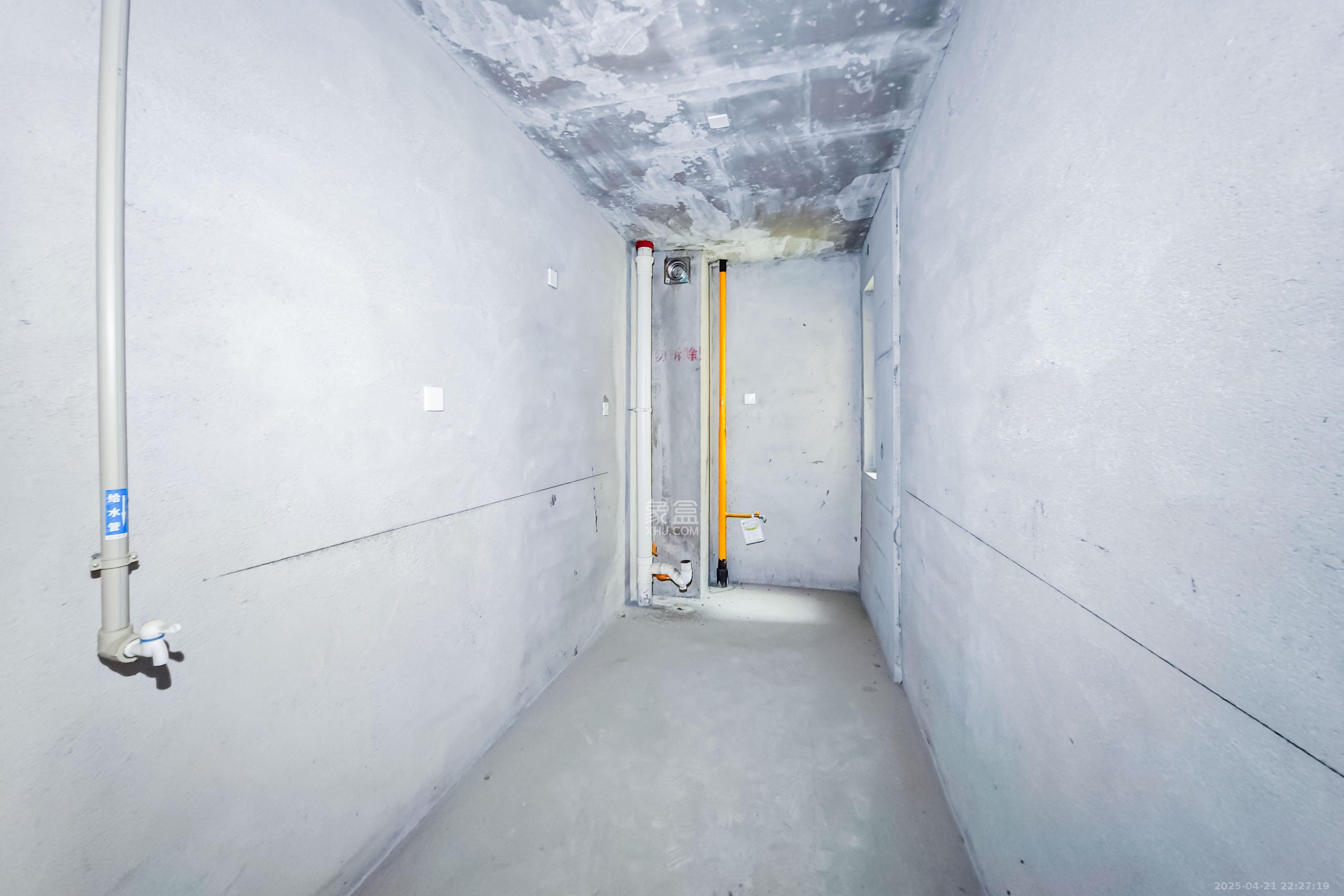 世茂璀璨天城  3室2厅2卫    138.0万 世茂璀璨天城  3室2厅2卫    138.0万其他