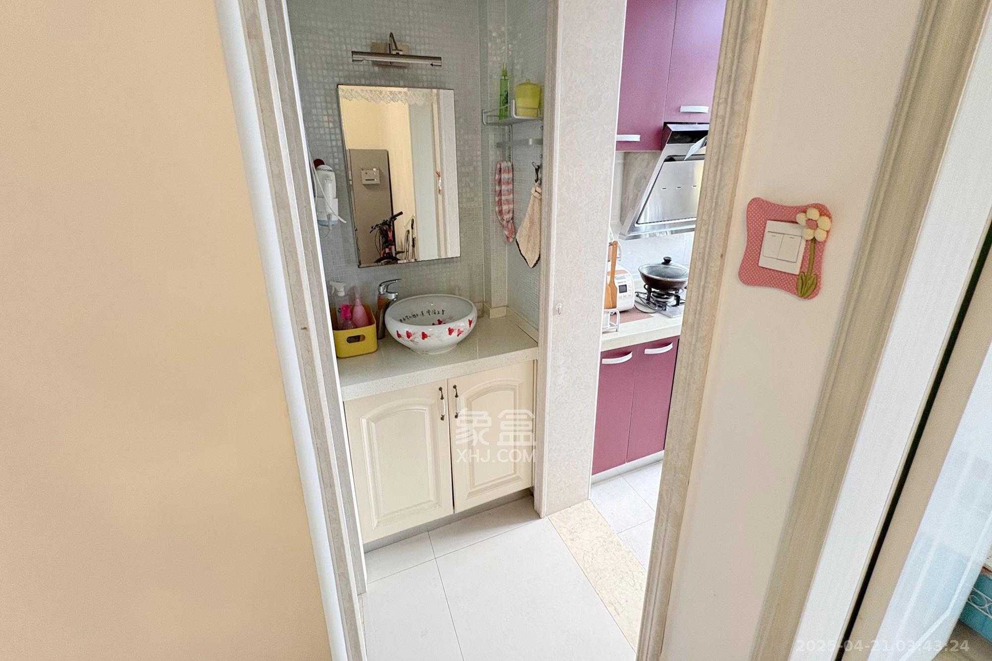 少帅府 1室1厅1卫 69.0万 少帅府 1室1厅1卫 69.0万卫生间