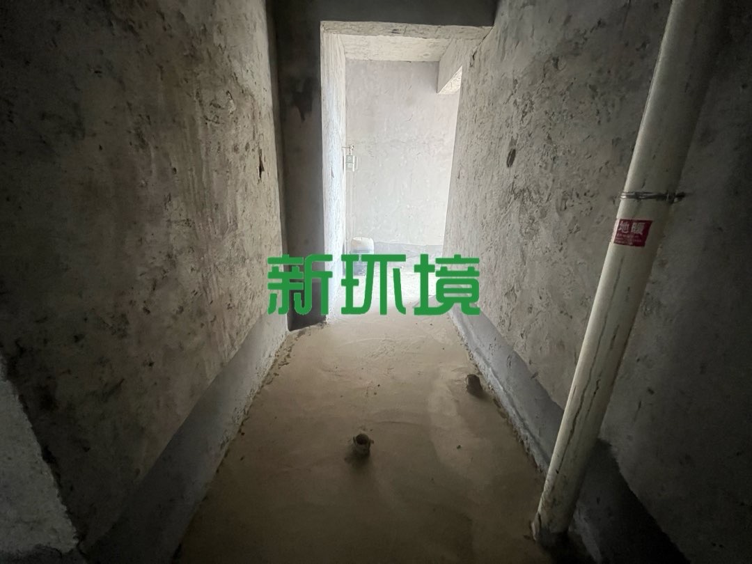 都市金苑  3室2厅2卫   65.80万客厅