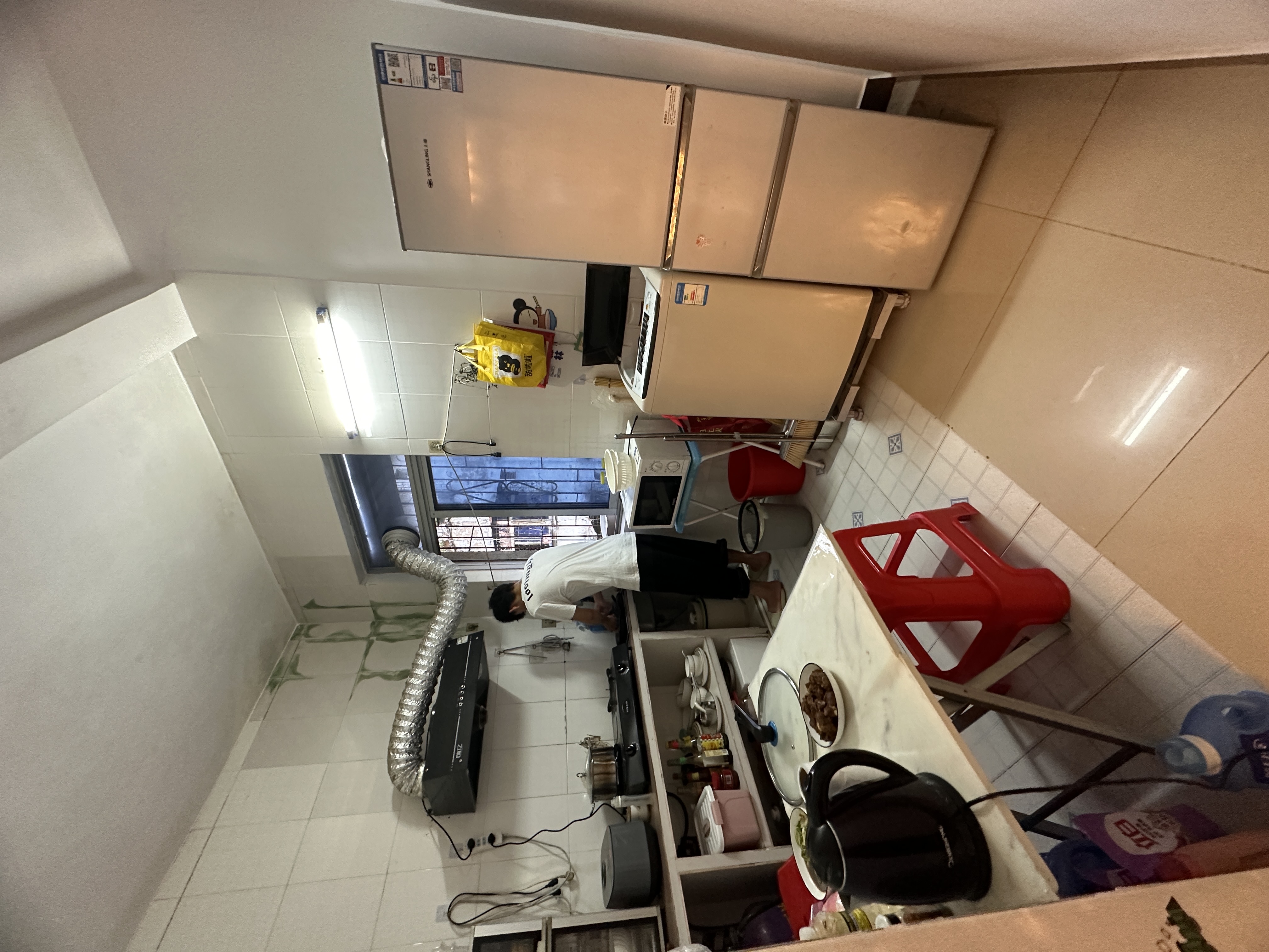 省海运总公司新港东区宿舍  2室1厅1卫    56.0万 省海运总公司新港东区宿舍  2室1厅1卫    56.0万客厅