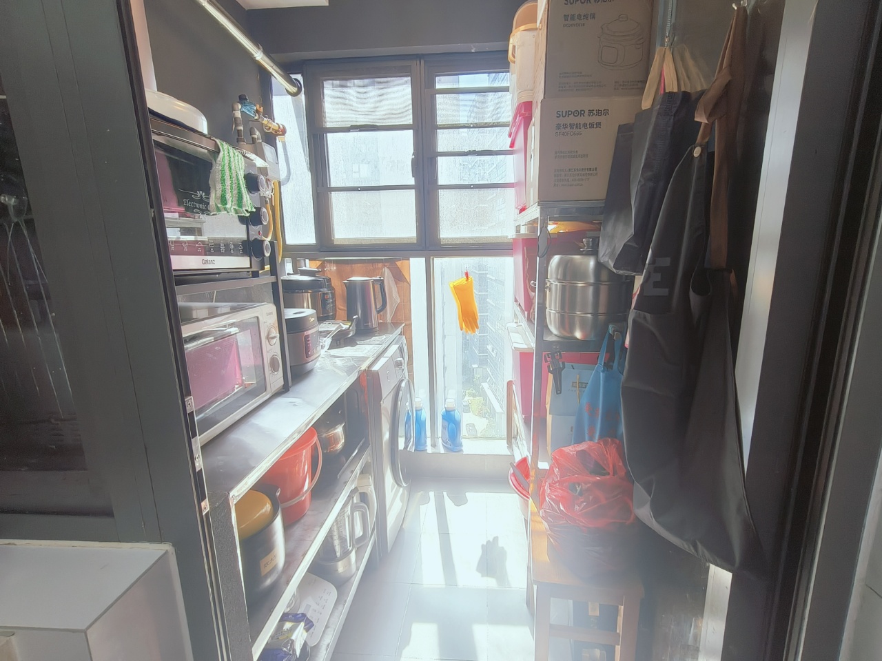 华侨城曦海岸1期 1室0厅0卫 159.9万 华侨城曦海岸1期 1室0厅0卫 159.9万客厅