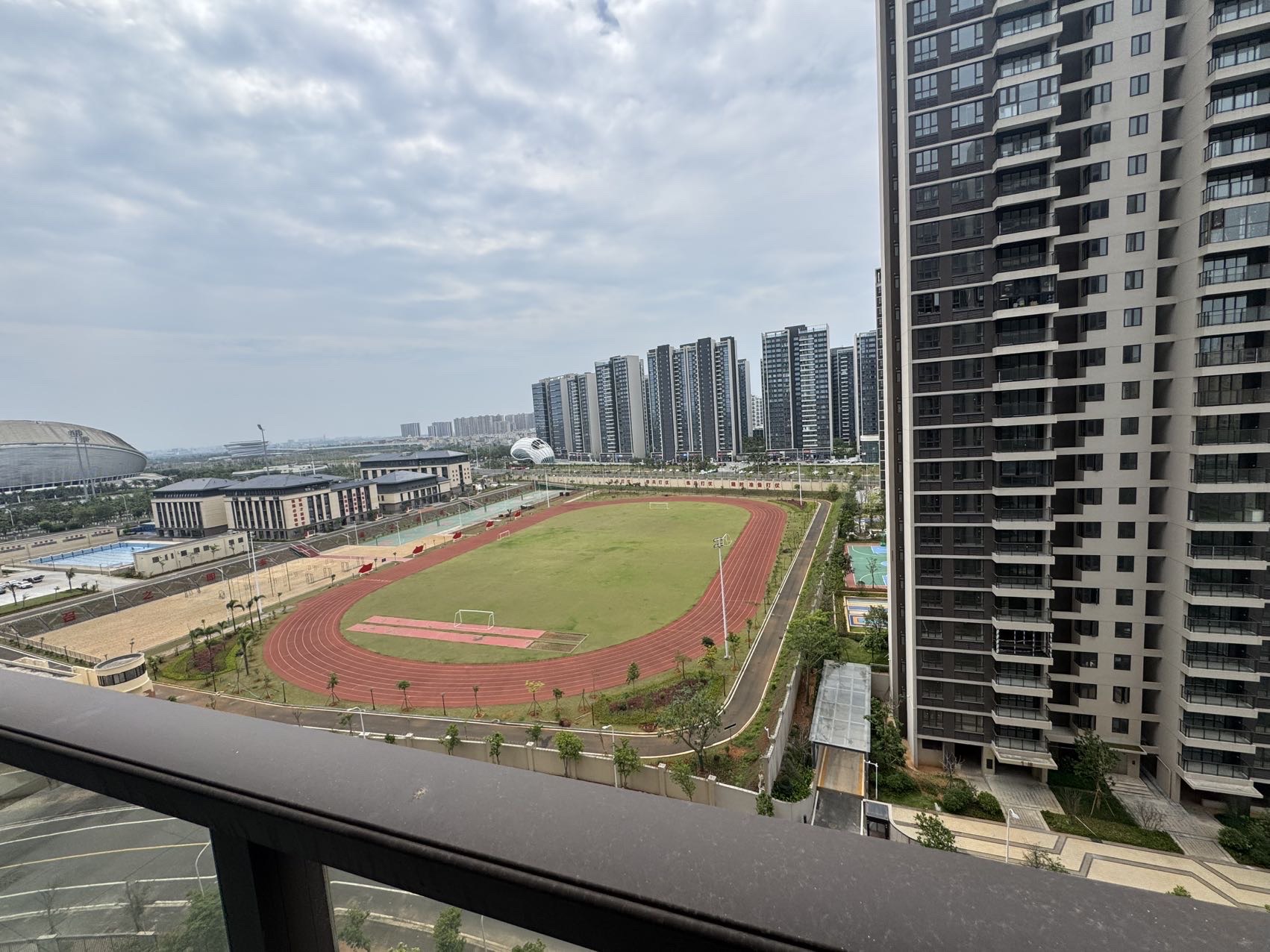 五源河公寓E区  3室2厅2卫   175.00万户型图
