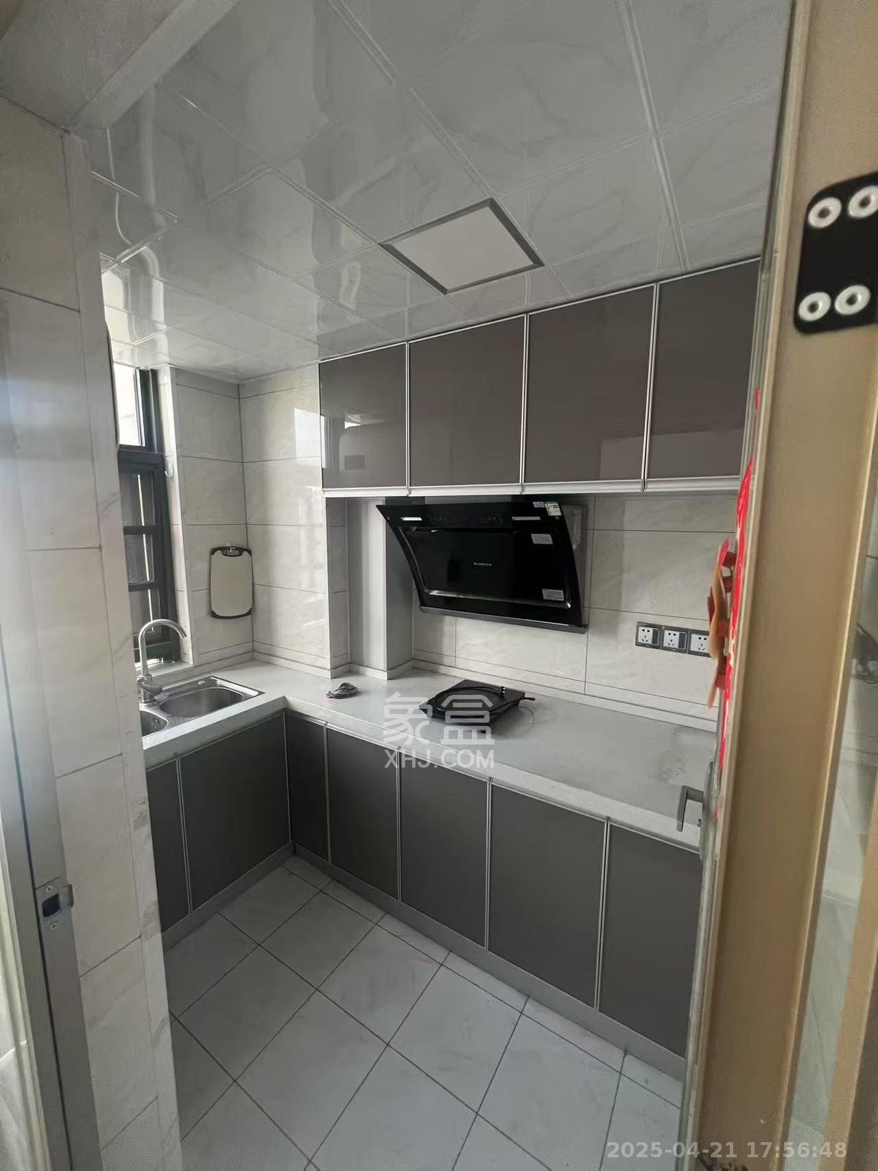 恒大御景半岛锦绣苑 1室0厅1卫 2800.0元/月 恒大御景半岛锦绣苑 1室0厅1卫 2800.0元/月室内图